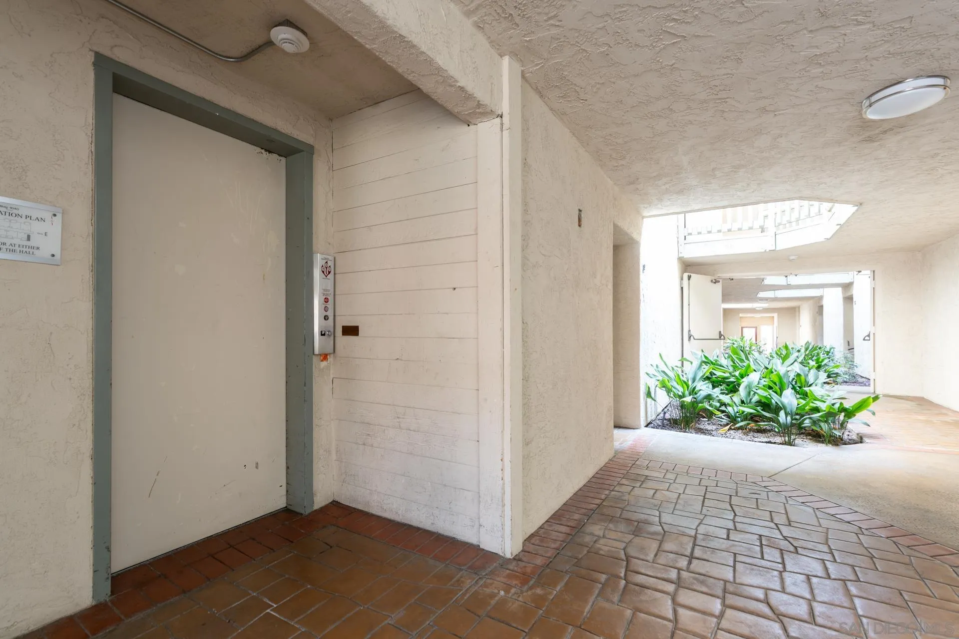 Photo #17: 260011199 Listing: Photo #17
