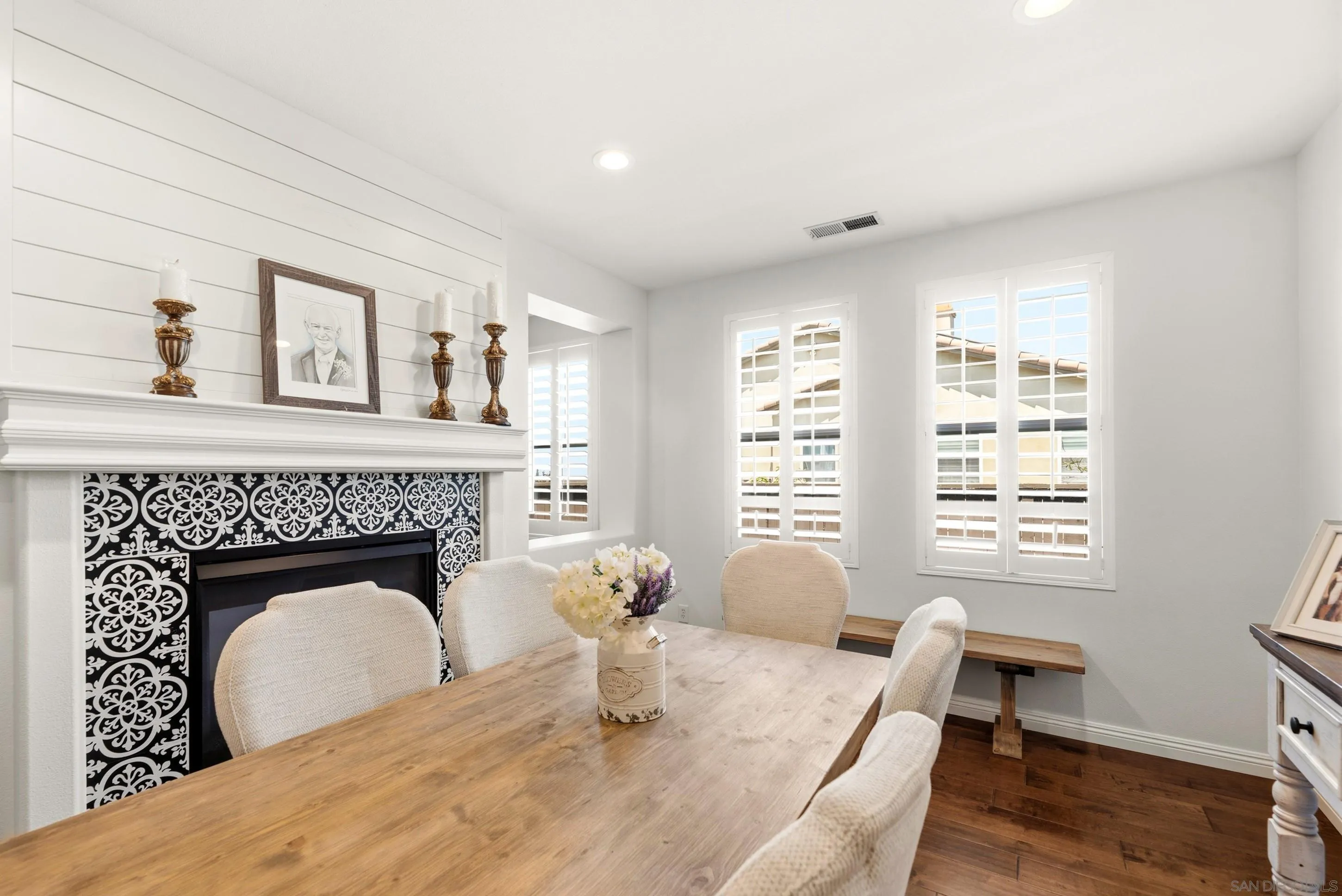 https://cdn.realtyfeed.com/cdn/127/260011200/7e835ac4cbc08c4f1ad5dfe8d604a1bd.webp