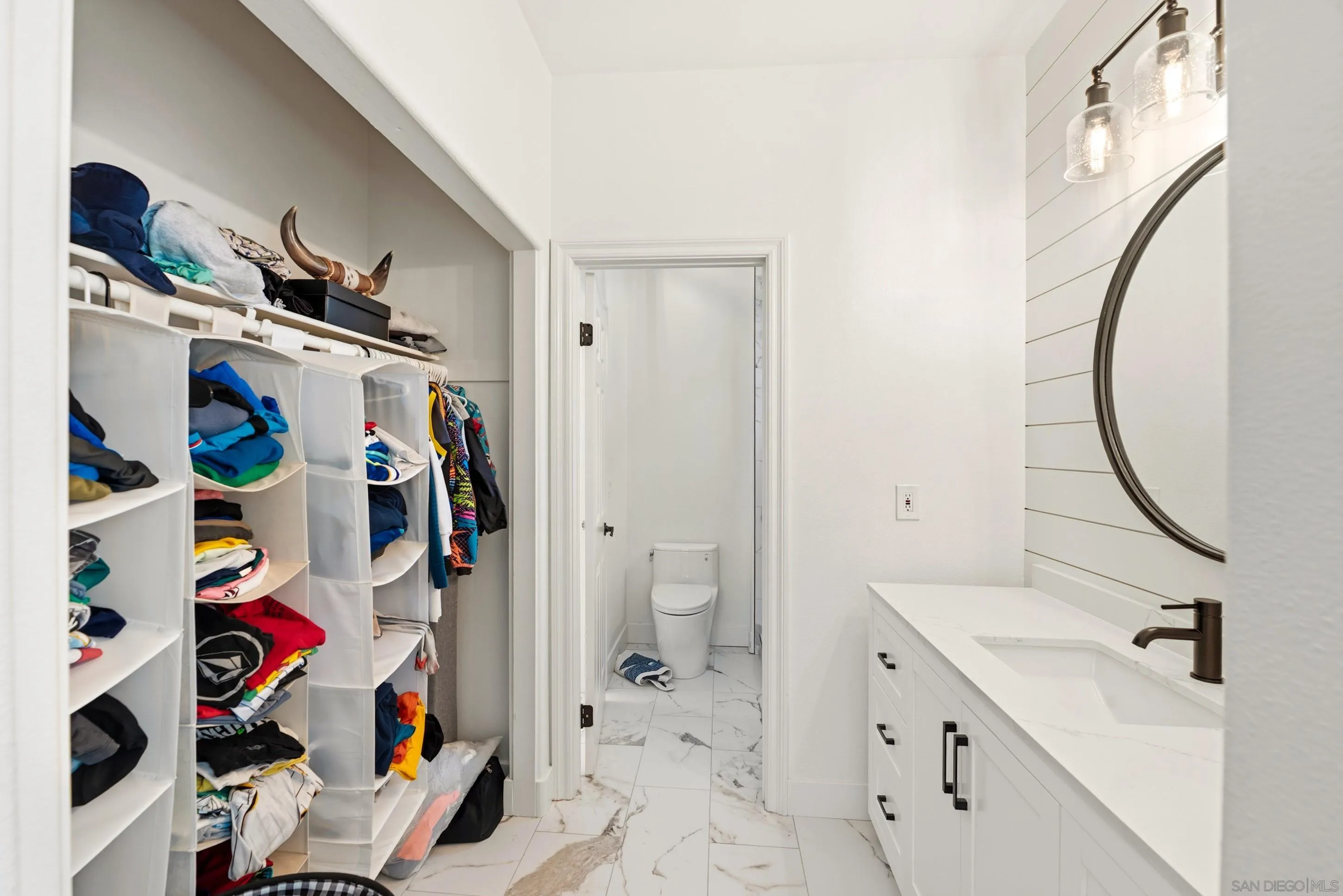 https://cdn.realtyfeed.com/cdn/127/260011200/b9928171274868b4f0217a7eddeb44ec.webp
