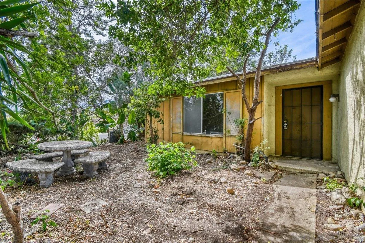 https://cdn.realtyfeed.com/cdn/127/260011202/2cf3220d8210077d7af5260d78295a01.webp