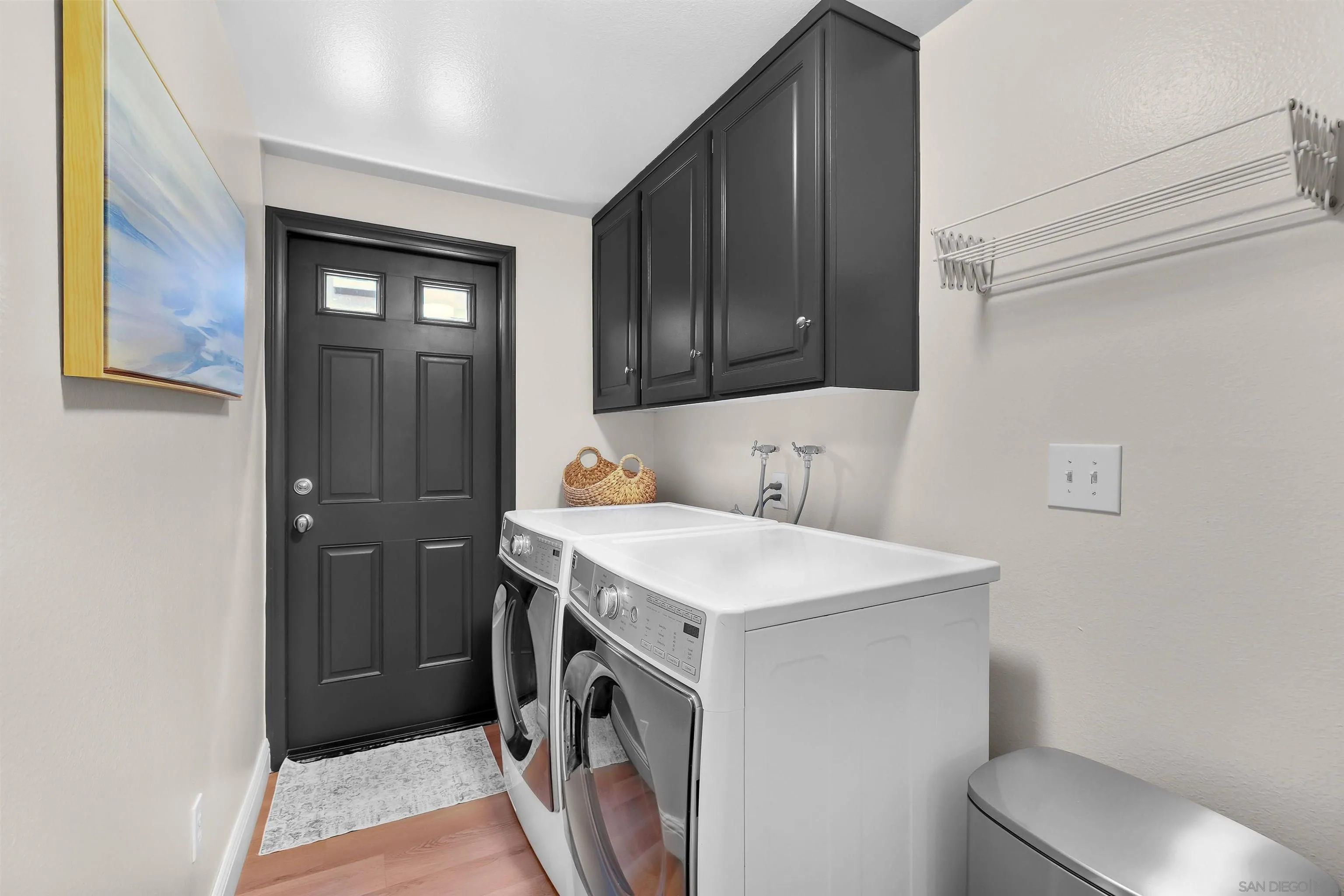 https://cdn.realtyfeed.com/cdn/127/260011203/151ed205acf8a76c0606787c0b5a0203.webp