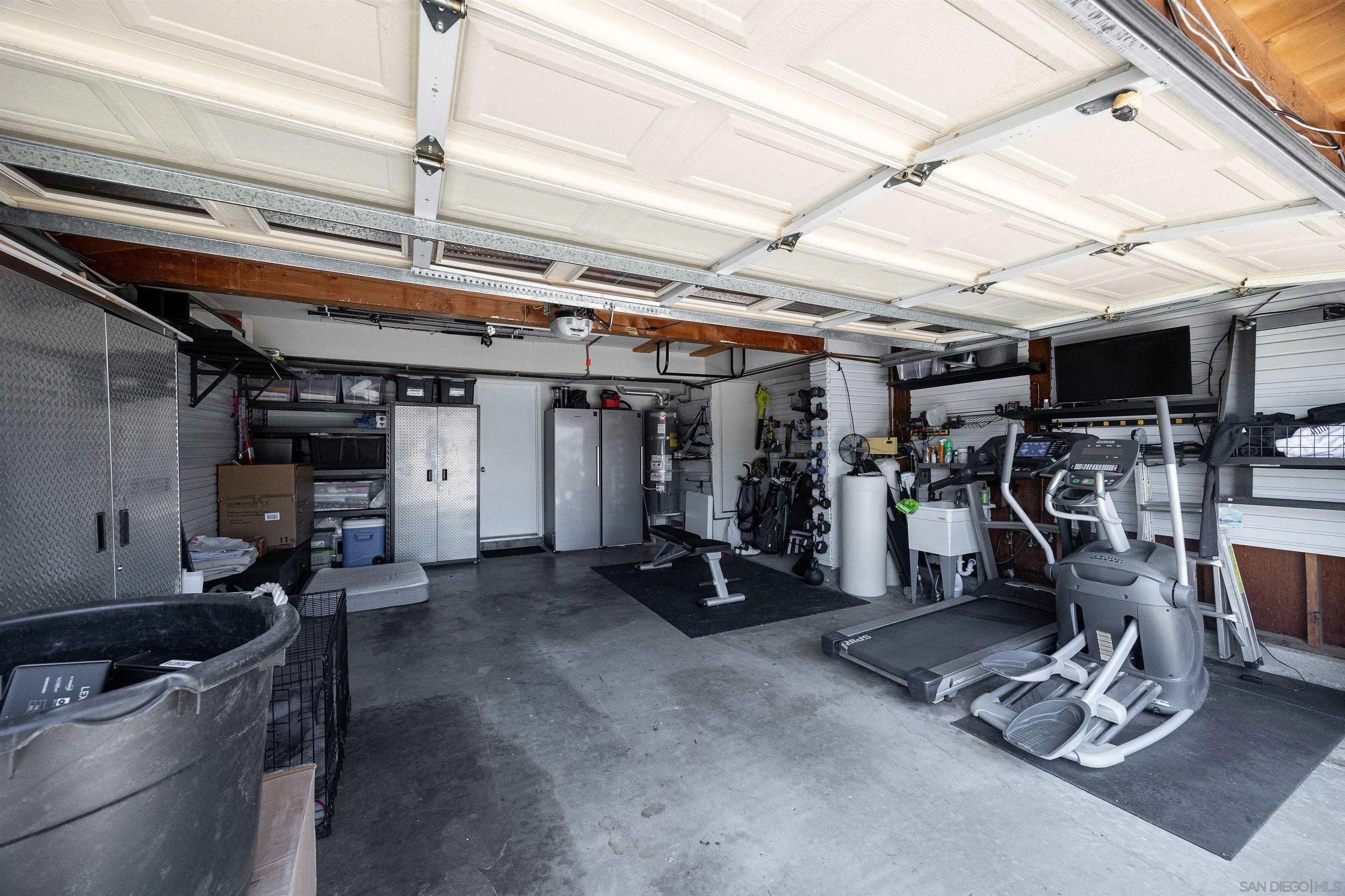 https://cdn.realtyfeed.com/cdn/127/260011203/d5730a970e18a489497ecad94f0fb062.webp