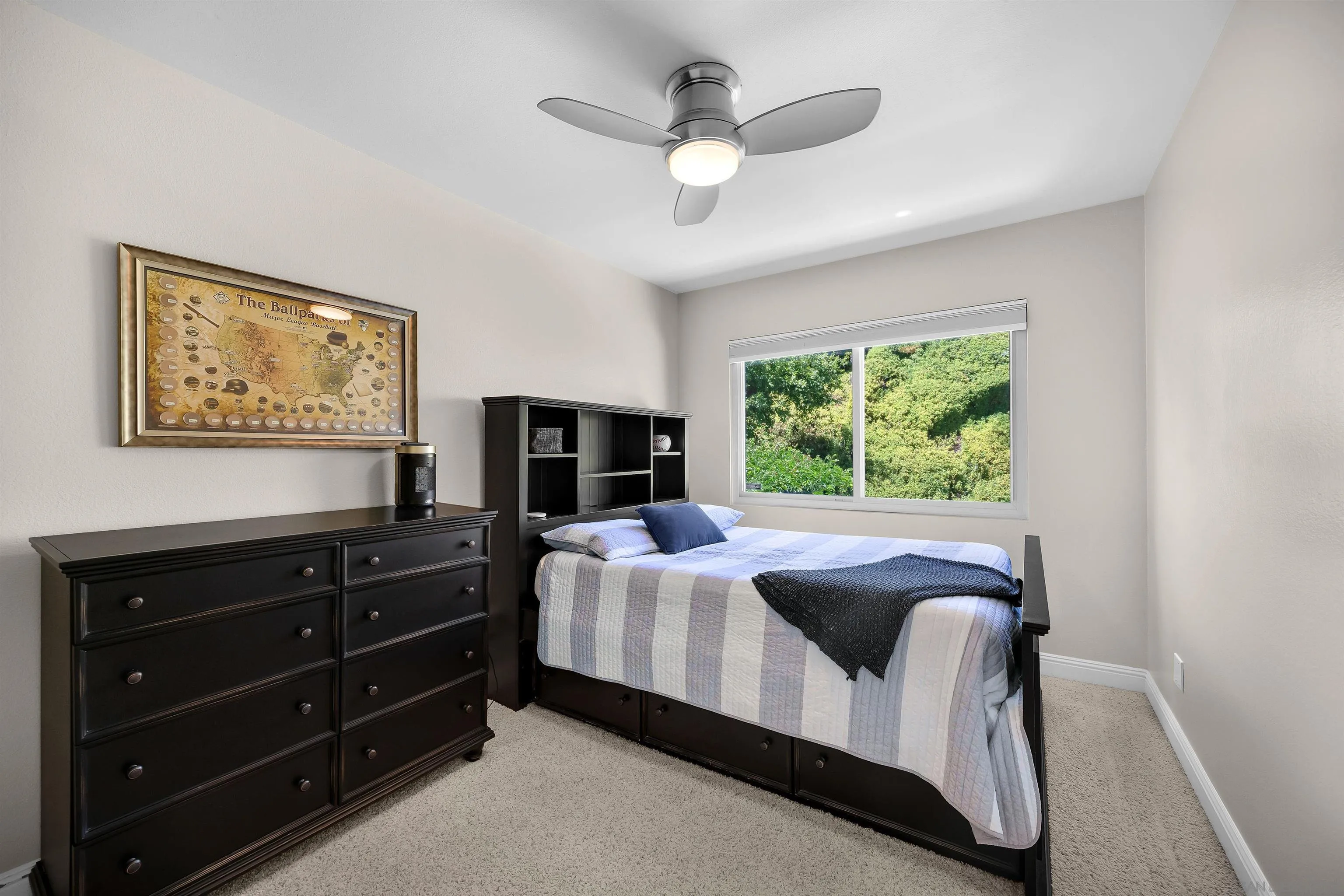 https://cdn.realtyfeed.com/cdn/127/260011203/ddf2281f2d2100efeaa7ca8a454d88e5.webp
