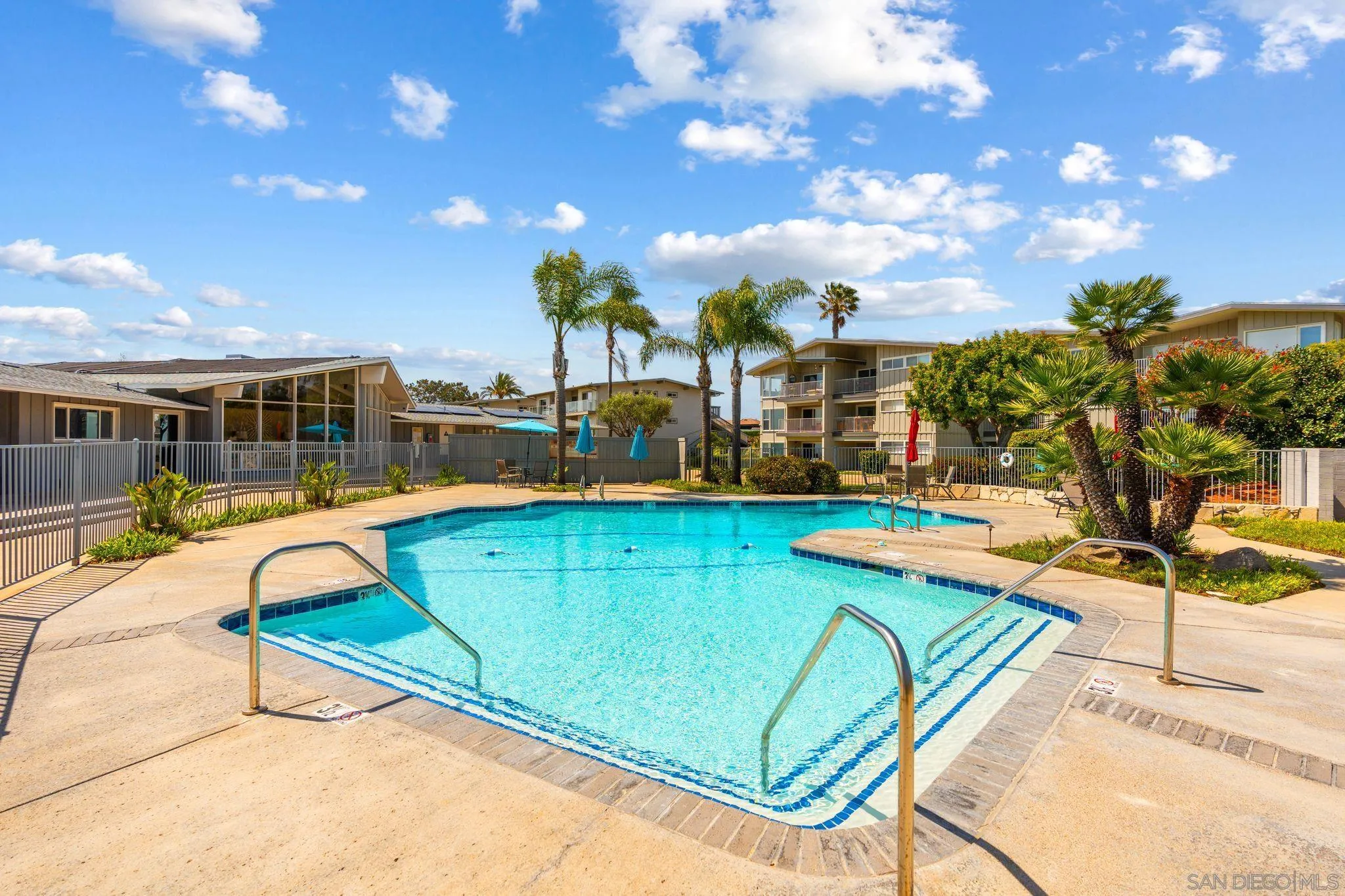 https://cdn.realtyfeed.com/cdn/127/260011204/fadda0484b35dd882c701d6c08bda007.webp
