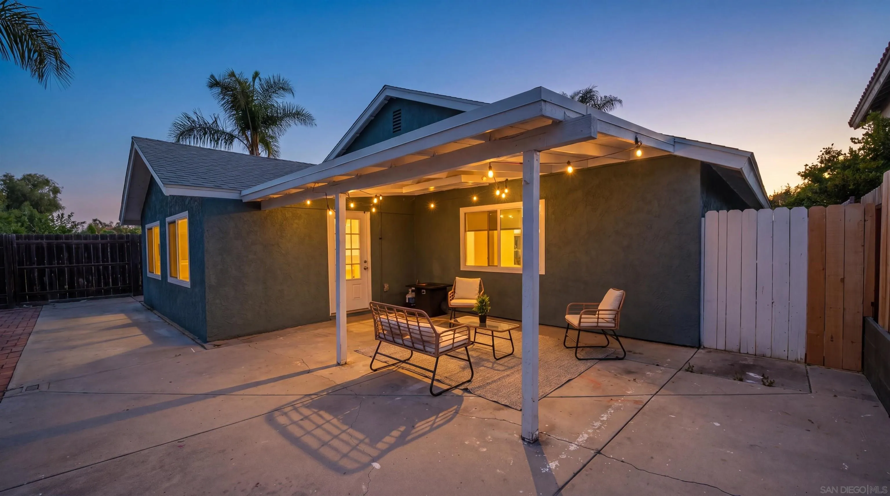 https://cdn.realtyfeed.com/cdn/127/260011205/08d6ad52cecb4e260daf2ad005ba0398.webp