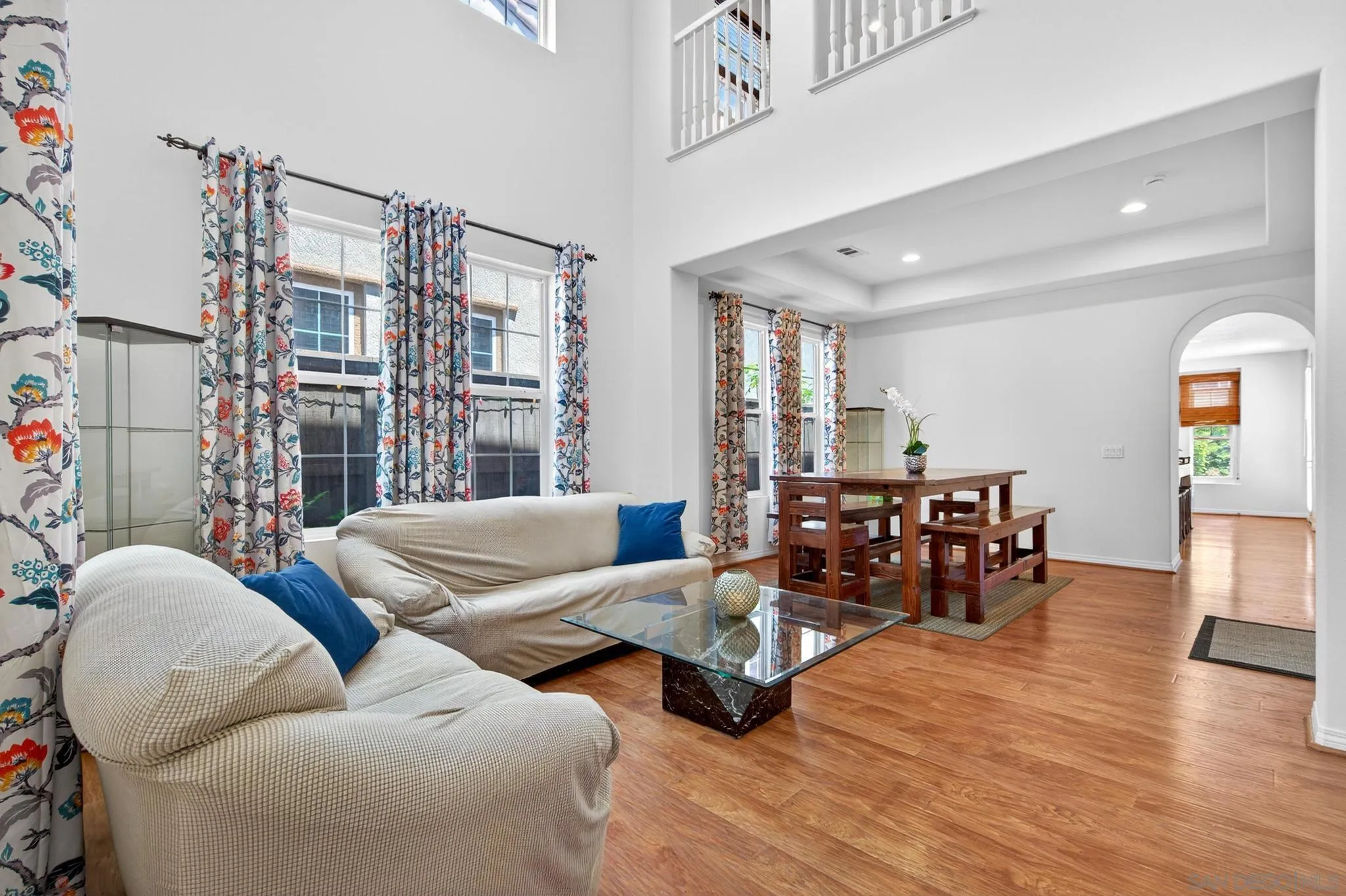 https://cdn.realtyfeed.com/cdn/127/260011207/2a5b789c4f5110bbc763d674818fbb21.webp