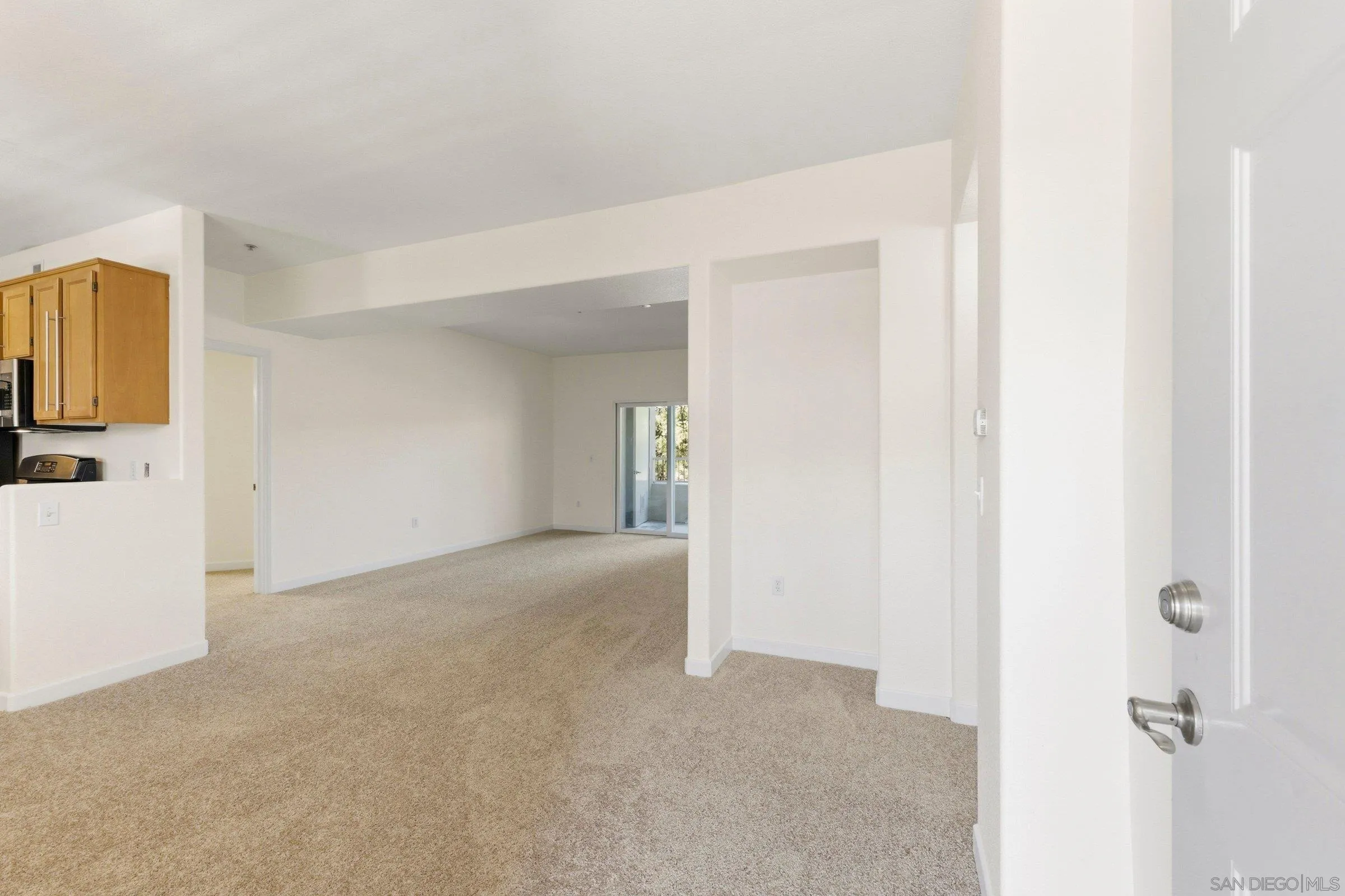 https://cdn.realtyfeed.com/cdn/127/260011208/3702a8301355d7c2033baa92ba277d28.webp