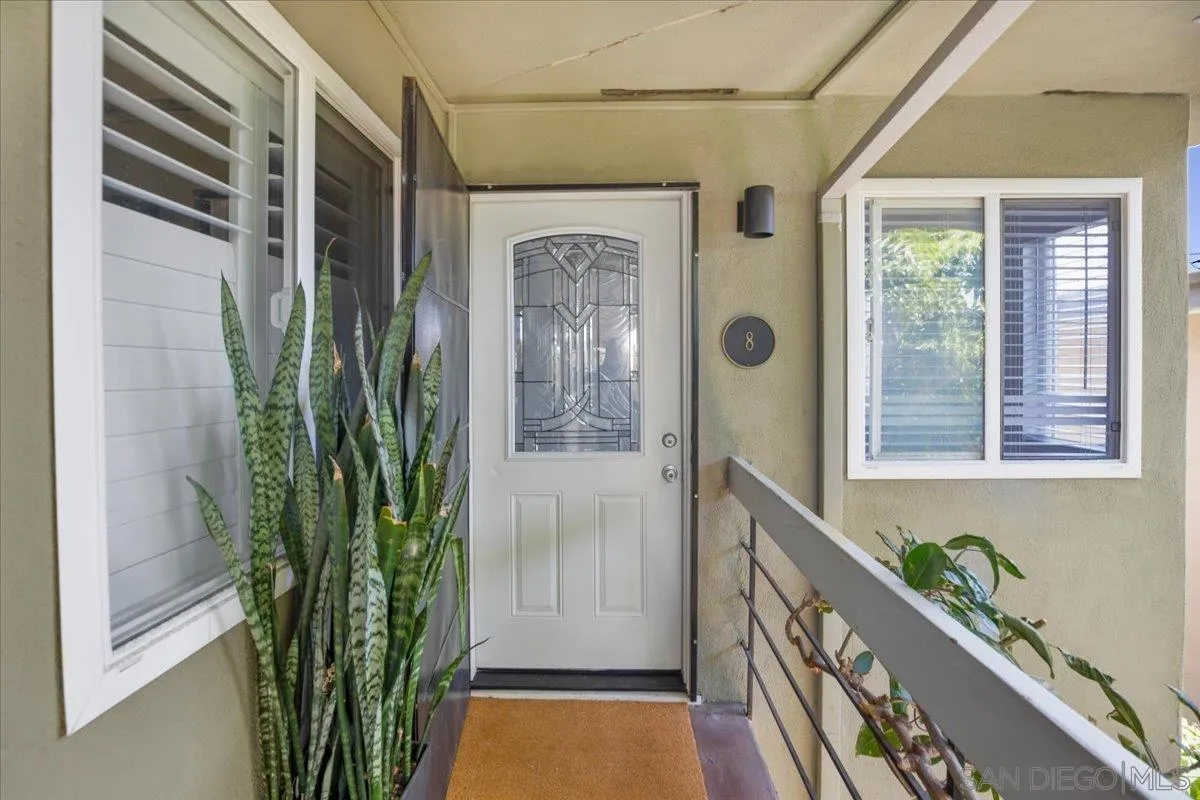 https://cdn.realtyfeed.com/cdn/127/260011209/085e87177c3fabfba7526bd358ca33d2.webp