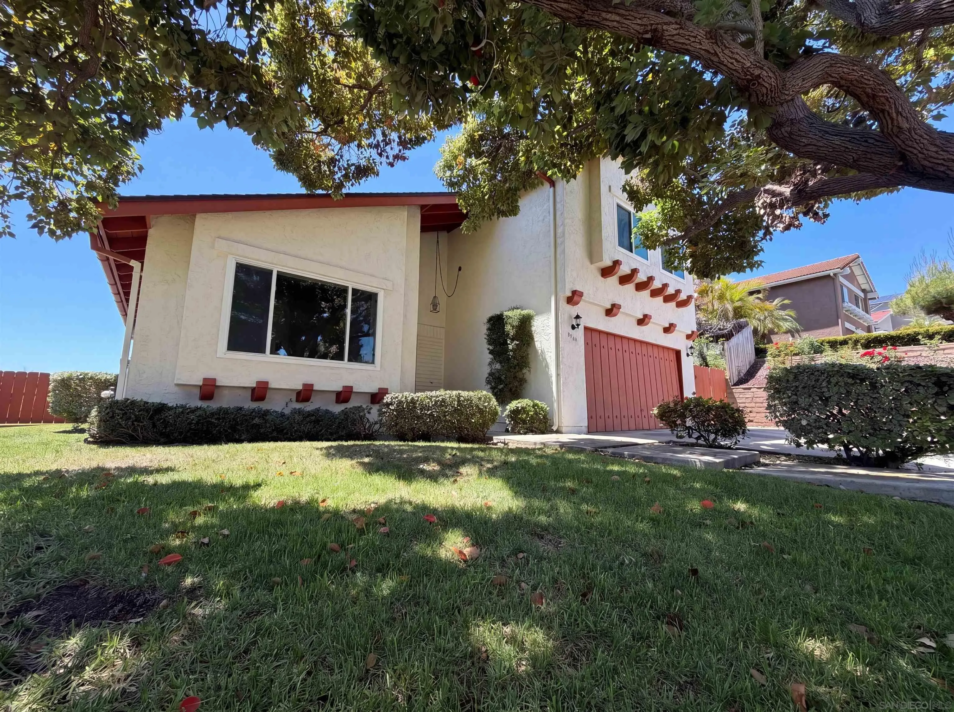 https://cdn.realtyfeed.com/cdn/127/260011210/7c4ec6c66fc5c5aae840d70443b4da14.webp