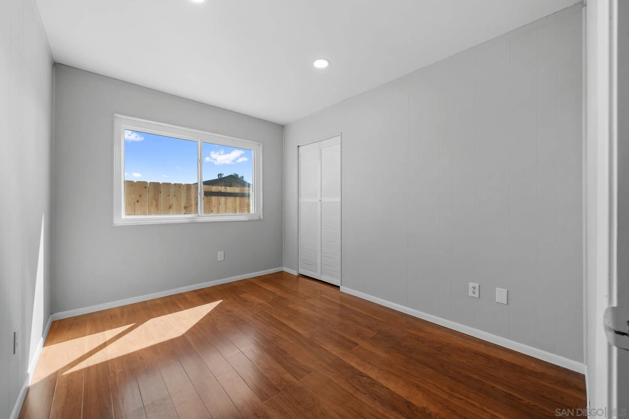 https://cdn.realtyfeed.com/cdn/127/260011211/80303011448b4923416d05e31900890c.webp