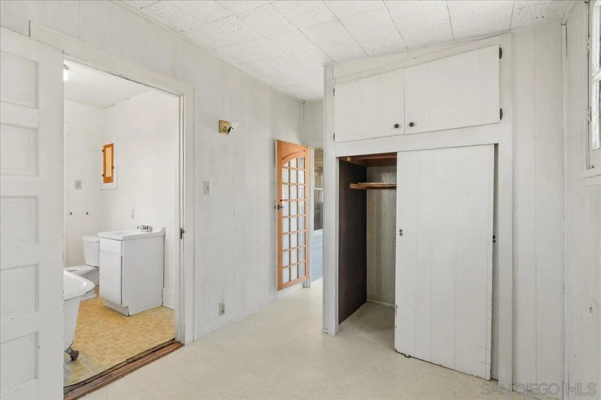 https://cdn.realtyfeed.com/cdn/127/260011212/5e3a44d1e5dcd2135f053c1b3c91b92d.webp