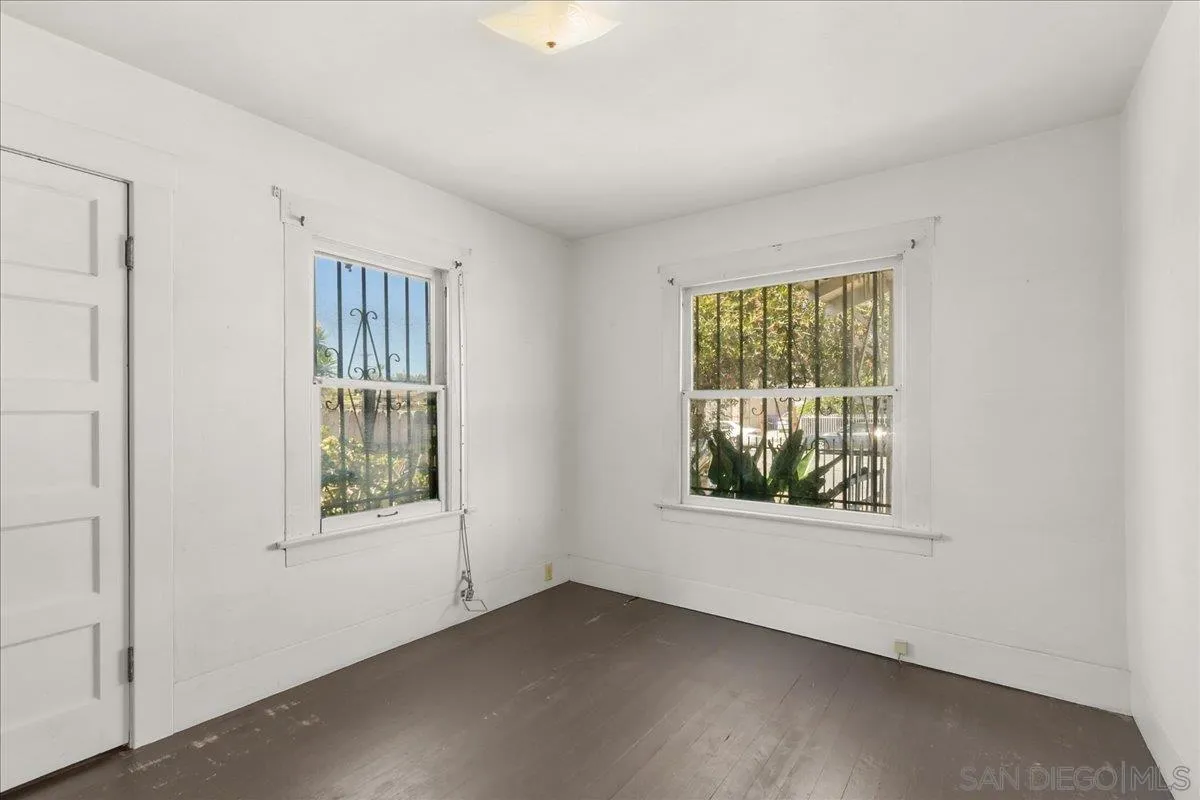 https://cdn.realtyfeed.com/cdn/127/260011212/6d463864e7bec31dc42dc4c9e8c62415.webp