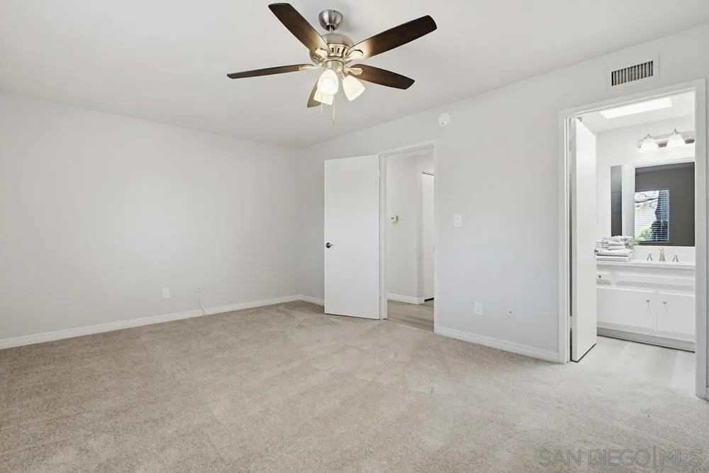 Photo #22: 260011214 Listing: Photo #22