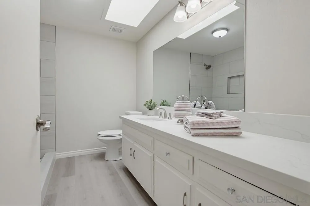 Photo #17: 260011214 Listing: Photo #17