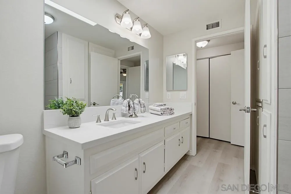 Photo #18: 260011214 Listing: Photo #18