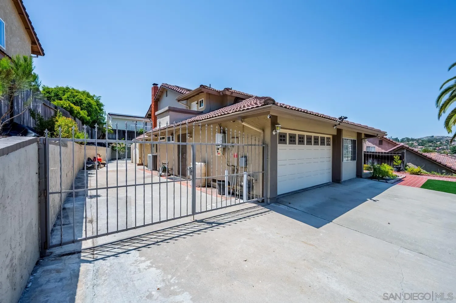 https://cdn.realtyfeed.com/cdn/127/260011215/46414e34c9ead7c61befe502129618ed.webp