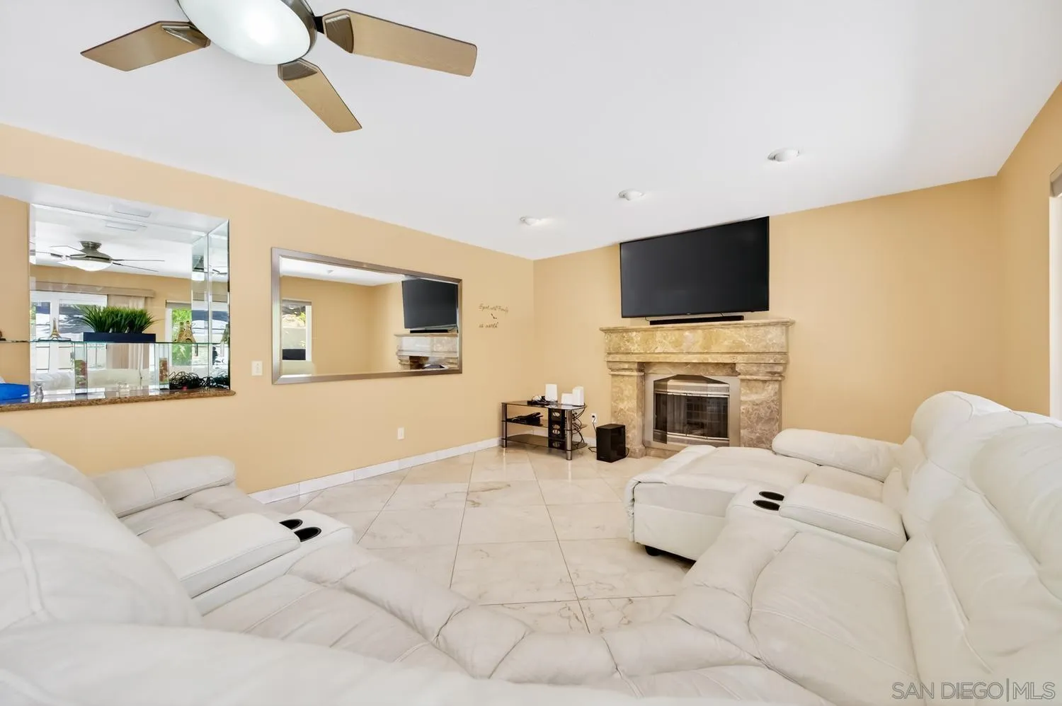 https://cdn.realtyfeed.com/cdn/127/260011215/913b58e5cde24bb31d22d6b93a577f40.webp