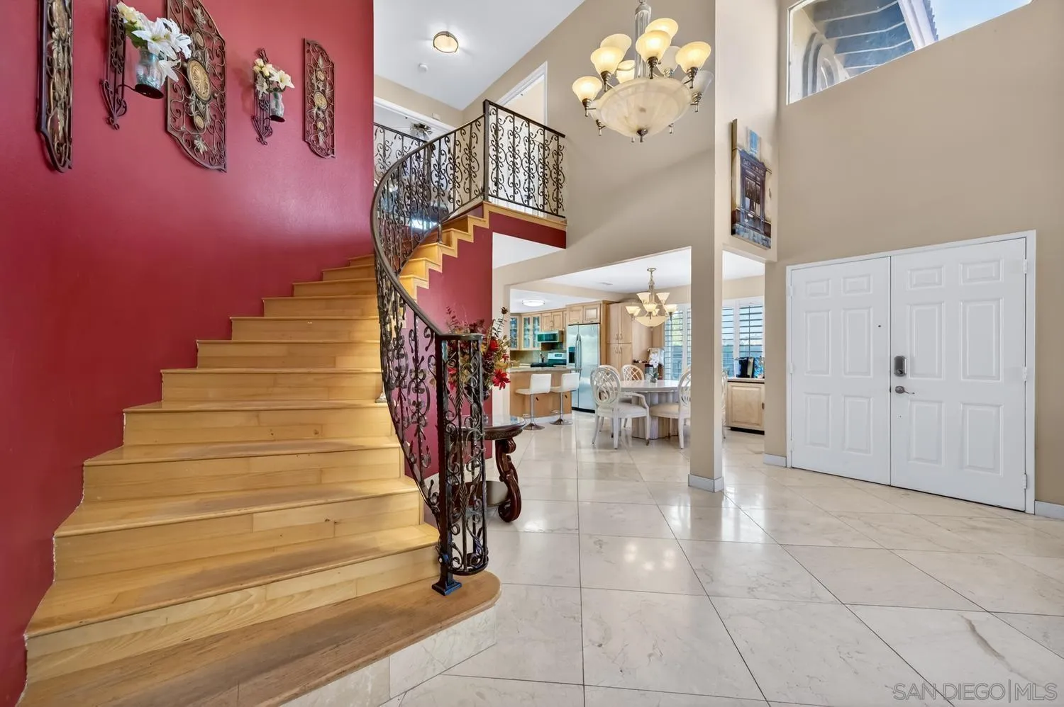 https://cdn.realtyfeed.com/cdn/127/260011215/d1741ab3cdce1e33d03c2efb0d94b16b.webp