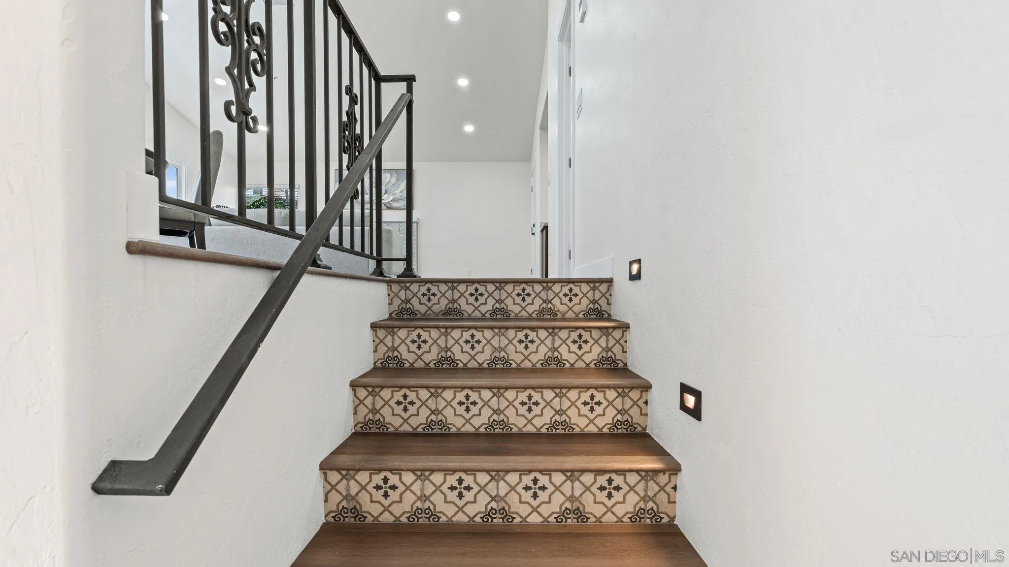 https://cdn.realtyfeed.com/cdn/127/260011216/4a11026bae7a11663d04ec555cf22b4d.webp