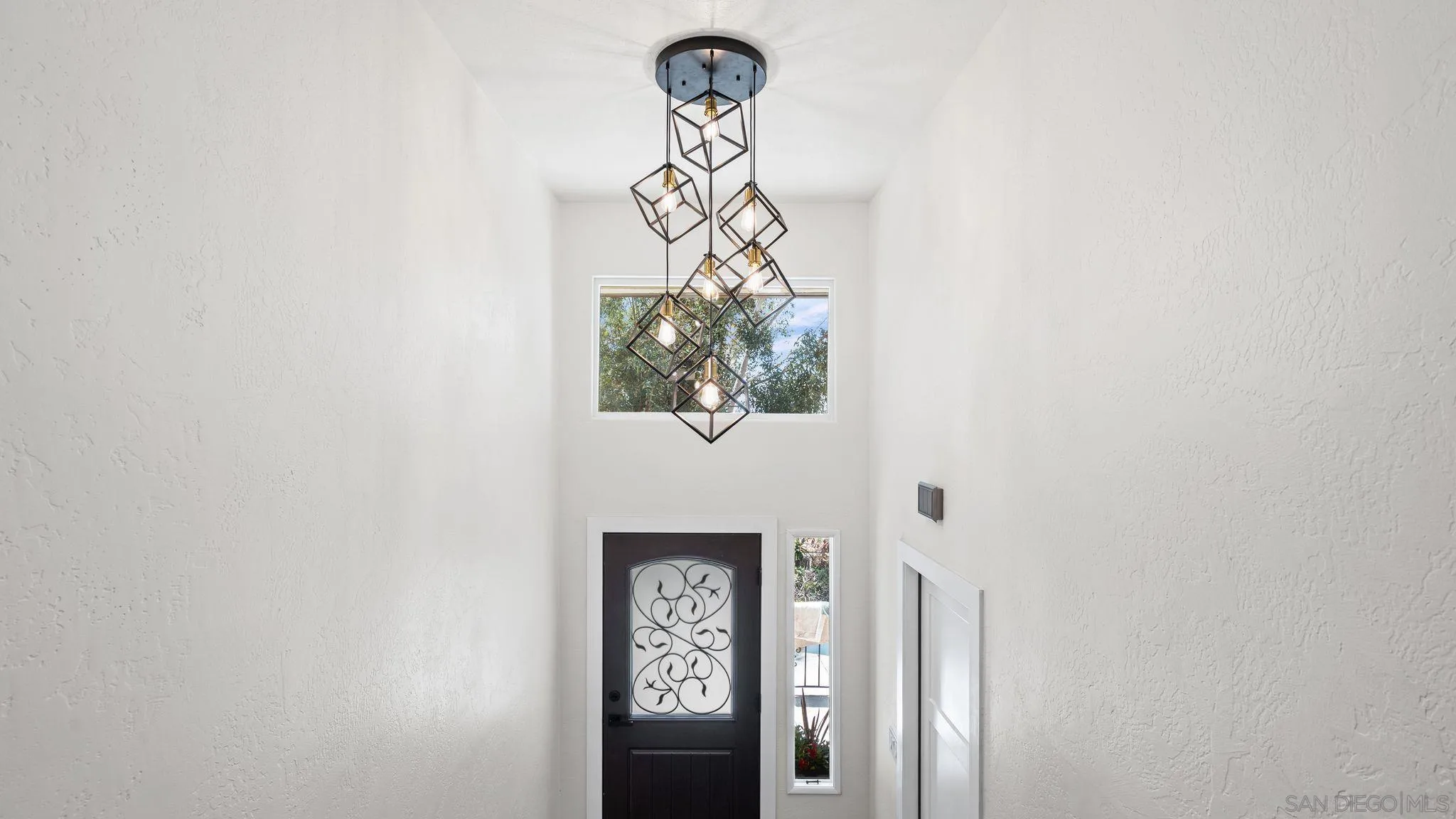 https://cdn.realtyfeed.com/cdn/127/260011216/8ad380d6b4f42b5875728a24124ae0f6.webp