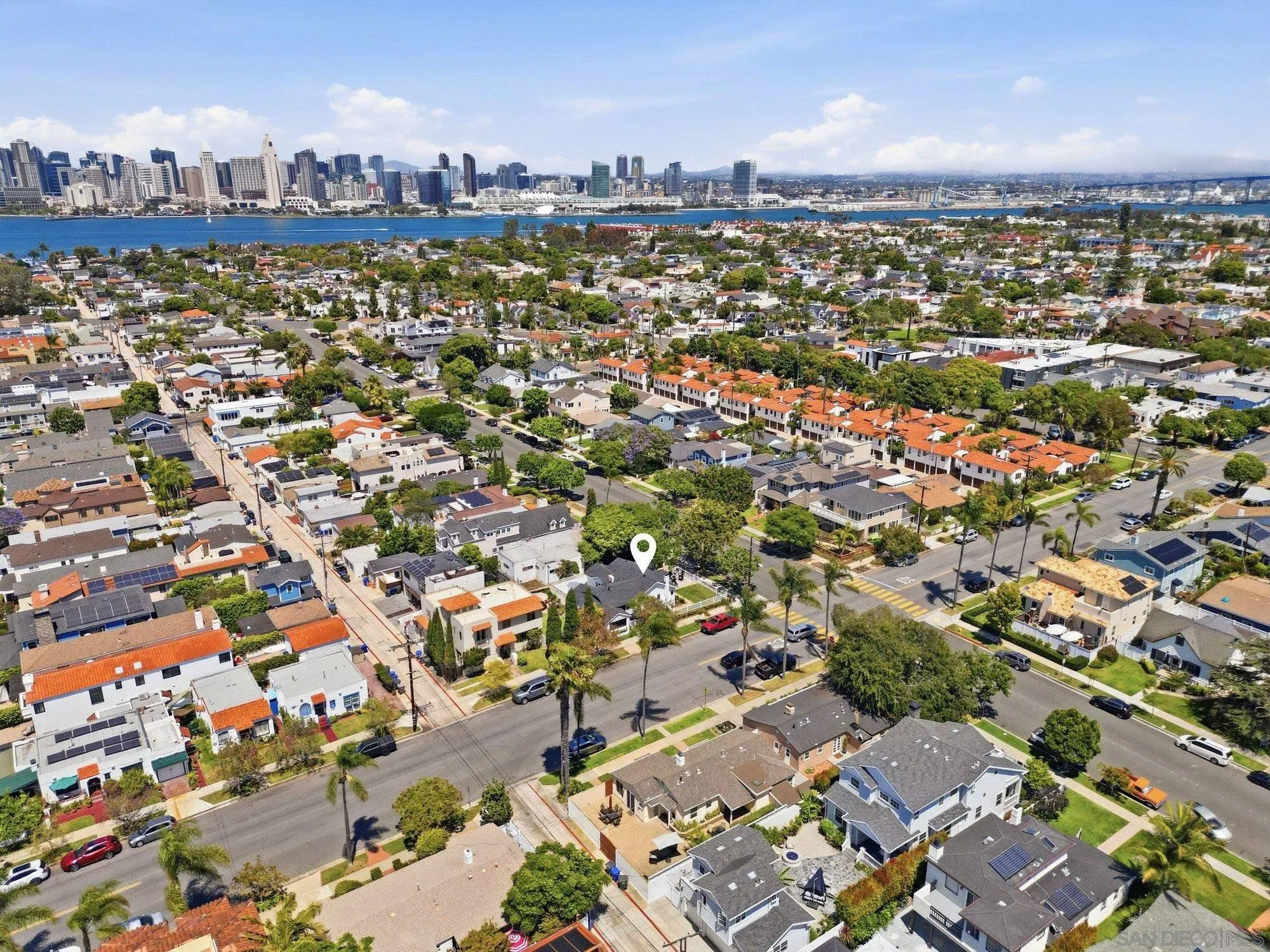 https://cdn.realtyfeed.com/cdn/127/260011219/b67bd2a6f87832c9f6e21155232eb3ab.webp