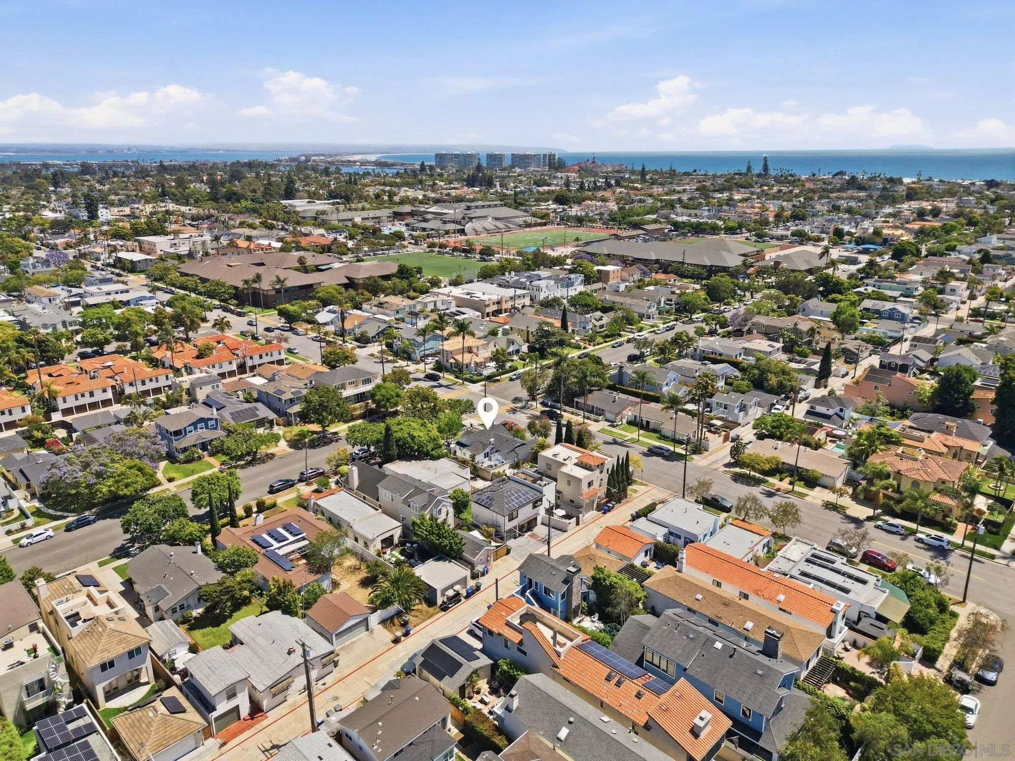 https://cdn.realtyfeed.com/cdn/127/260011219/d802bd1d812f755808432d93c693d49d.webp