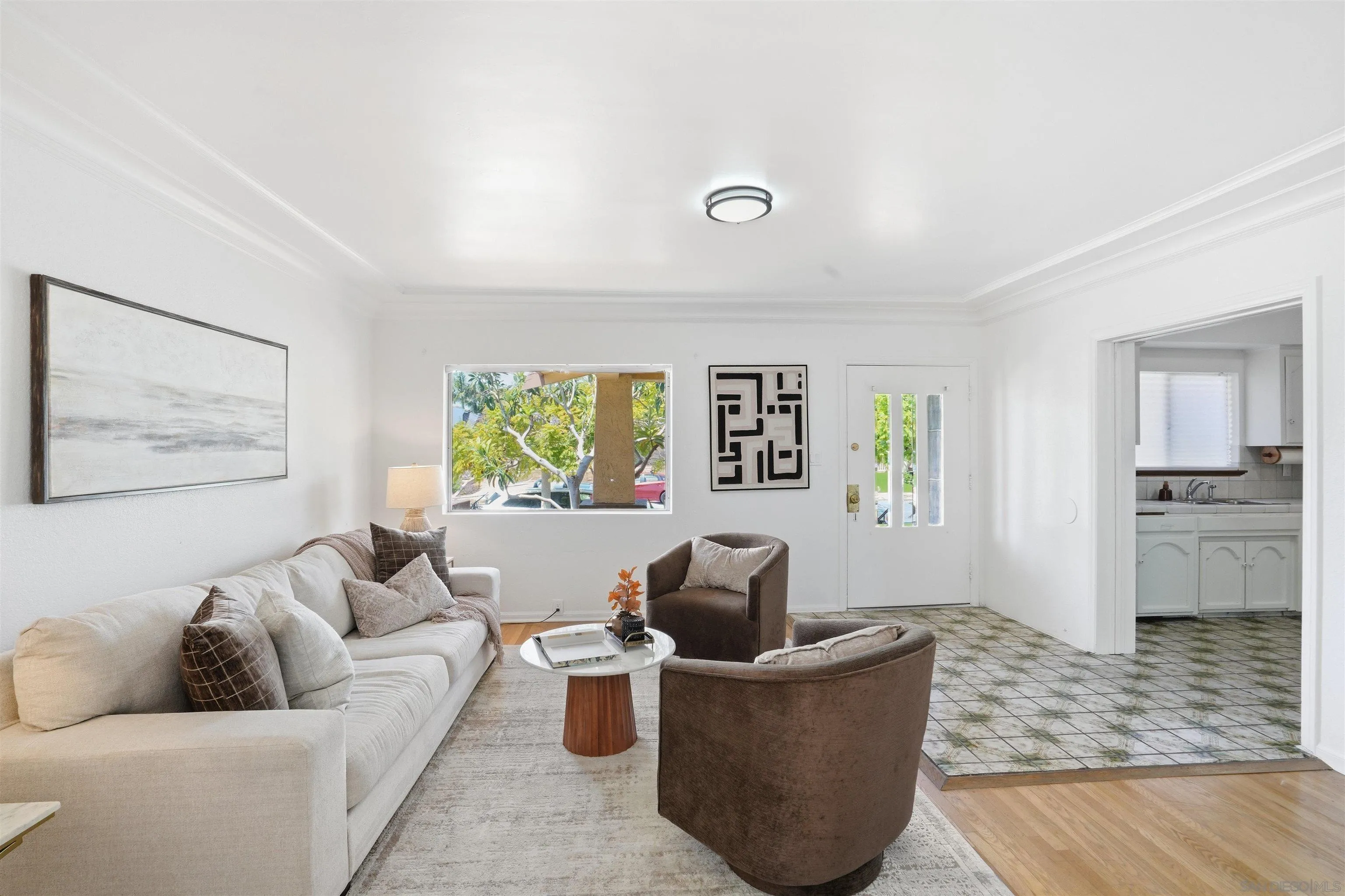 https://cdn.realtyfeed.com/cdn/127/260011222/5cfa5482819a43bb004259438fe386c5.webp