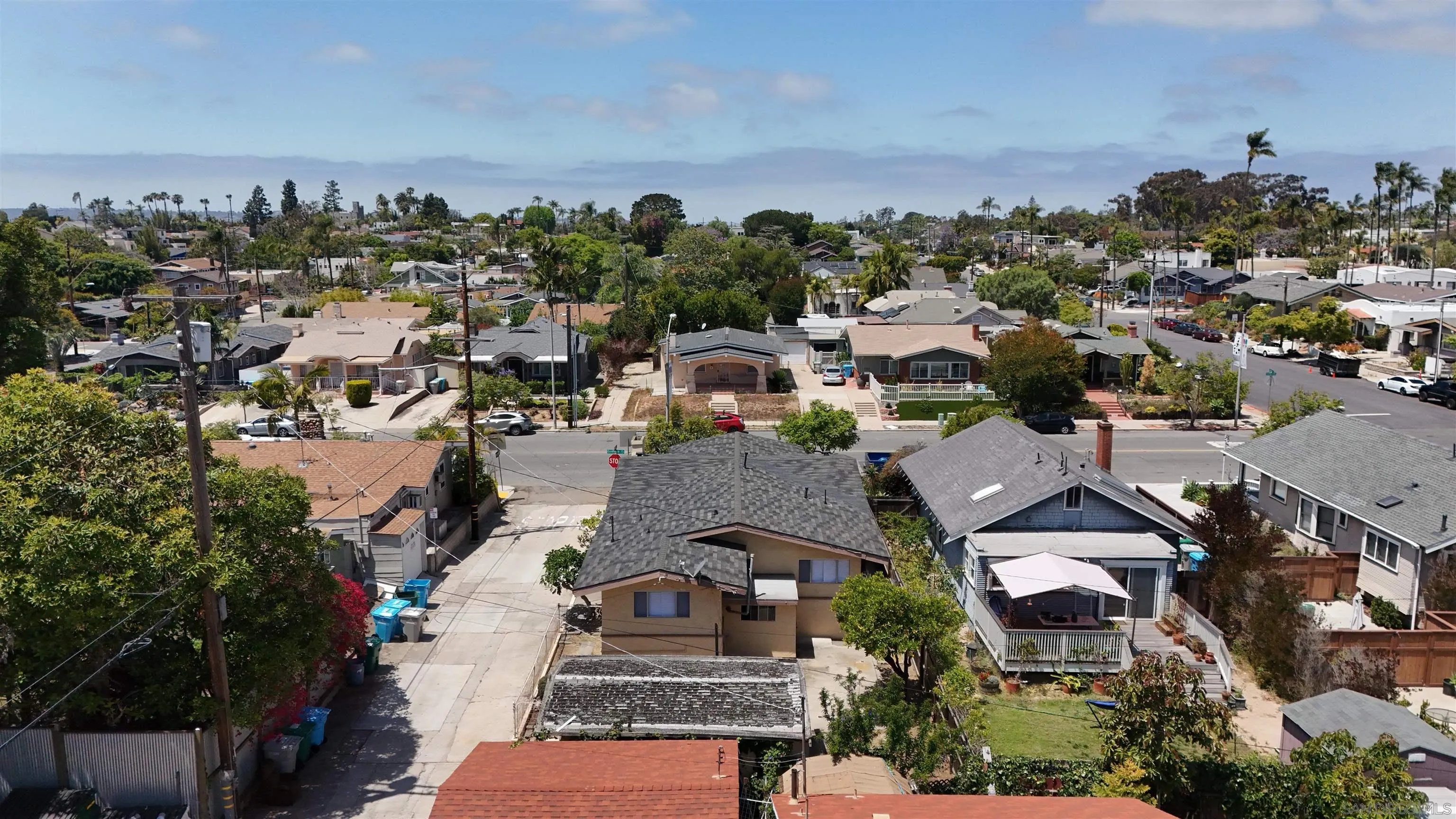https://cdn.realtyfeed.com/cdn/127/260011222/e21d019c8fb6e8ef849f852103900a75.webp