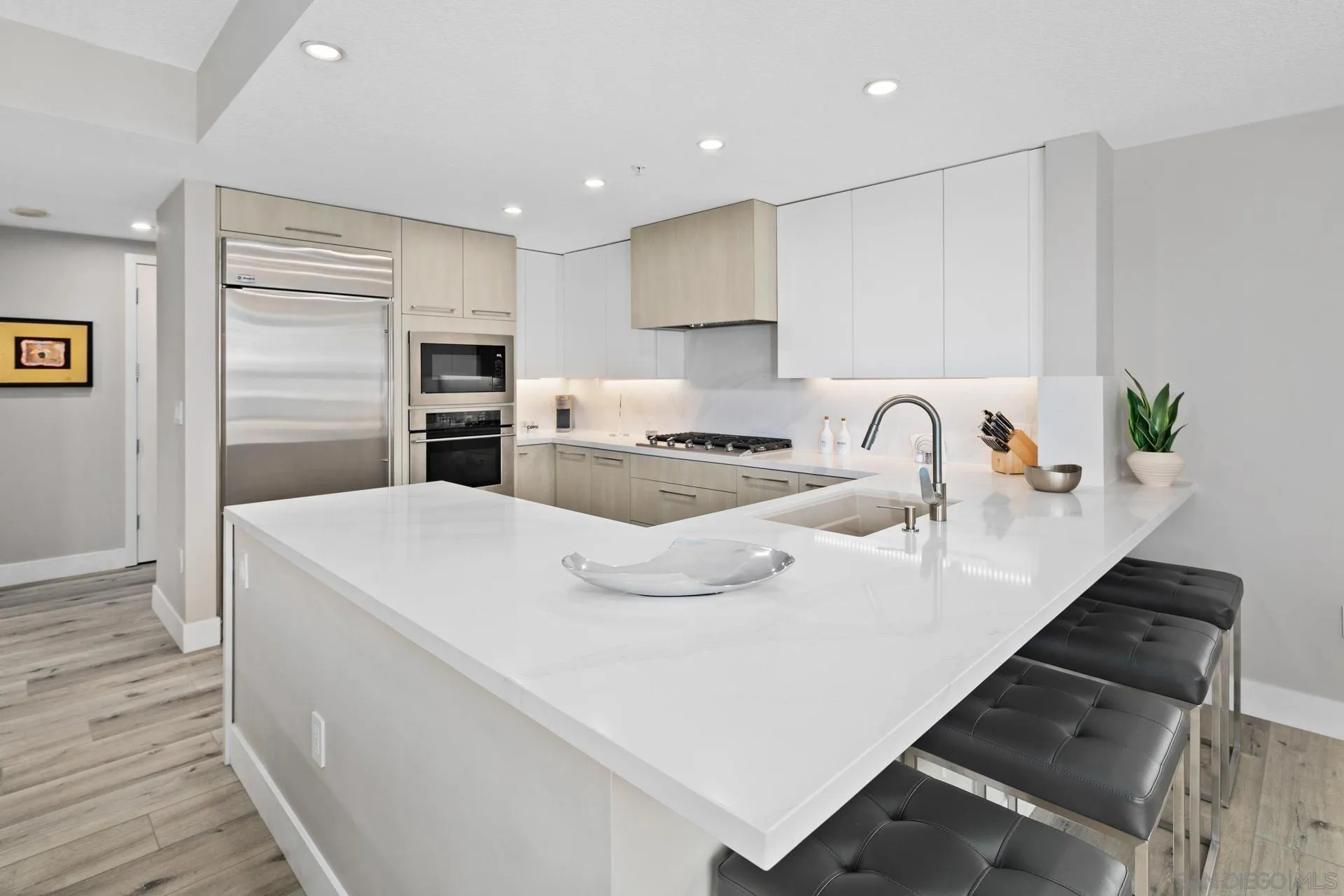 Photo #6: 260011223 Listing: Photo #6