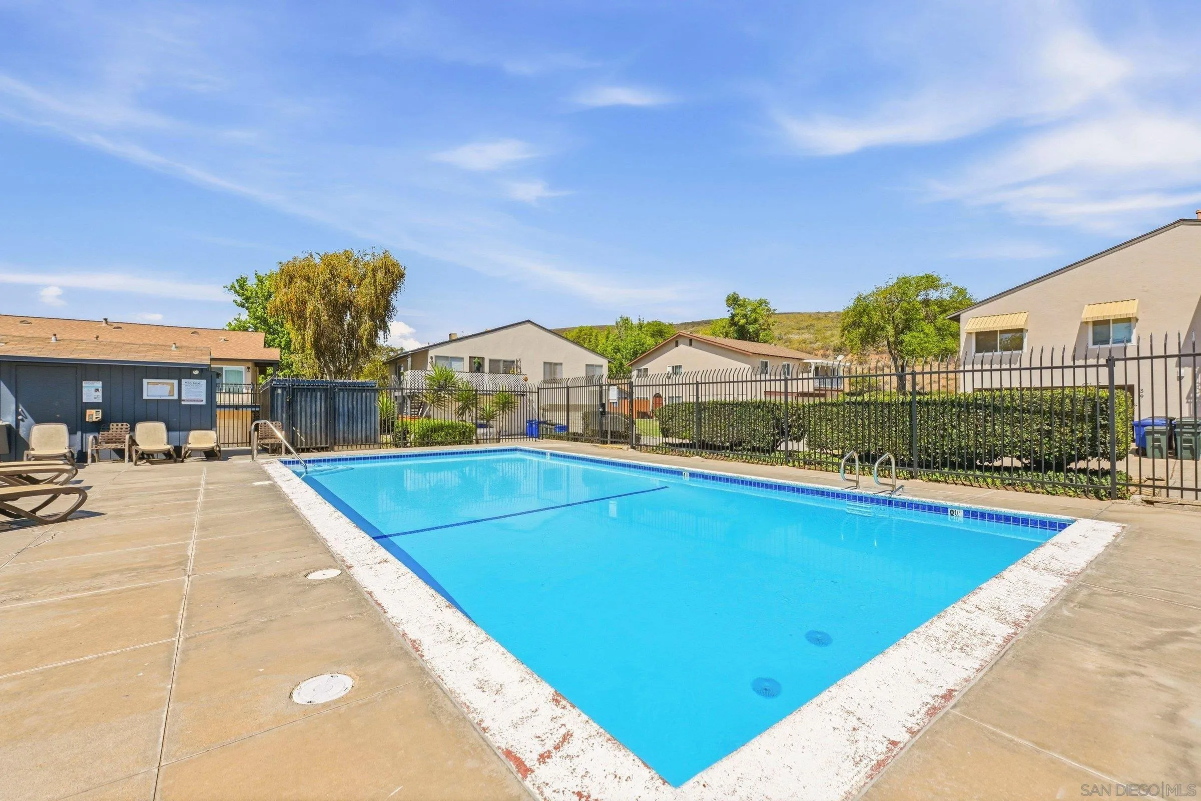 https://cdn.realtyfeed.com/cdn/127/260011224/7dfd47e2d43e4c57fb4030240655bb31.webp