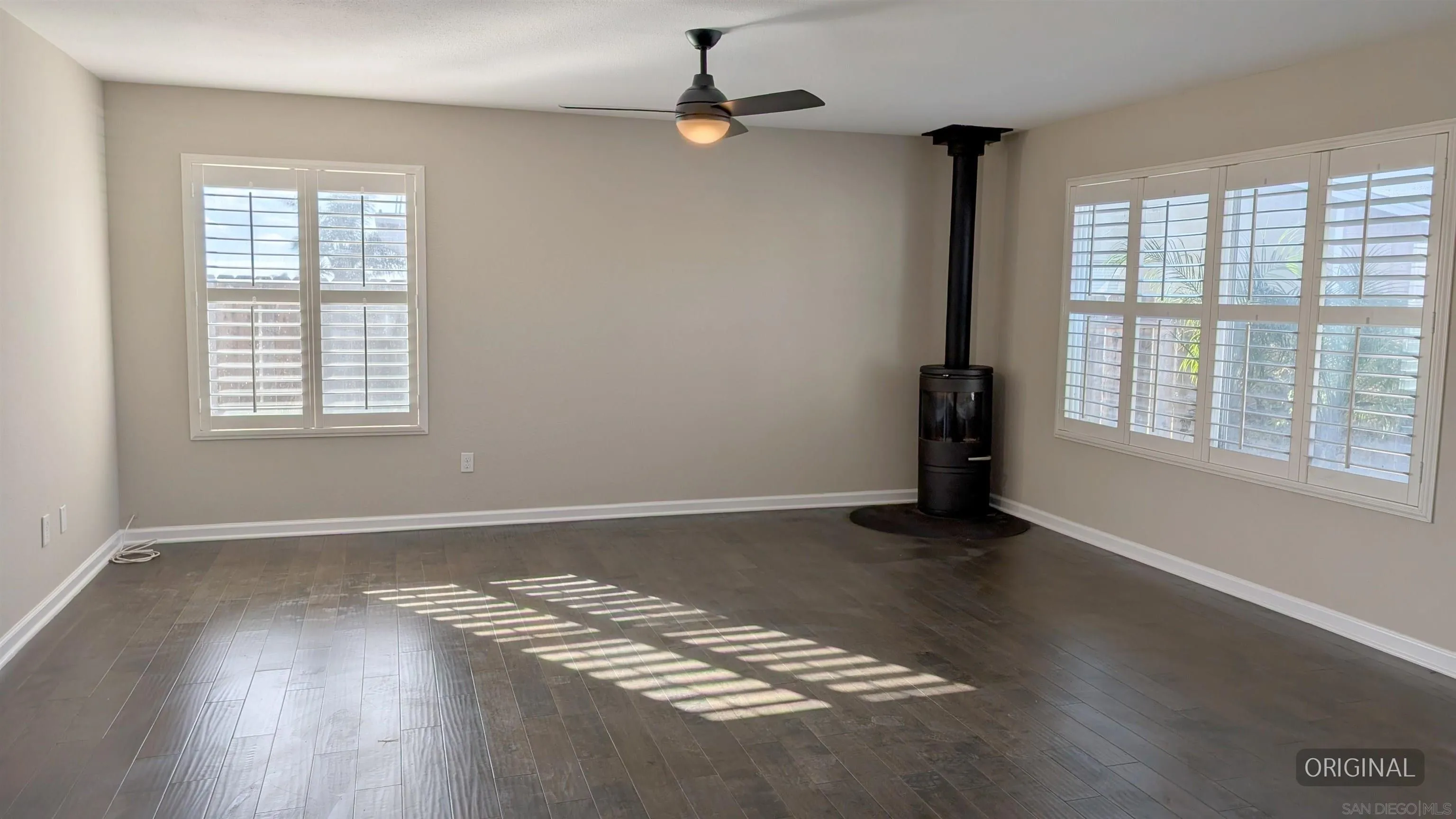 https://cdn.realtyfeed.com/cdn/127/260011231/360fcdd6b7f51062da7a91f86f46b71c.webp