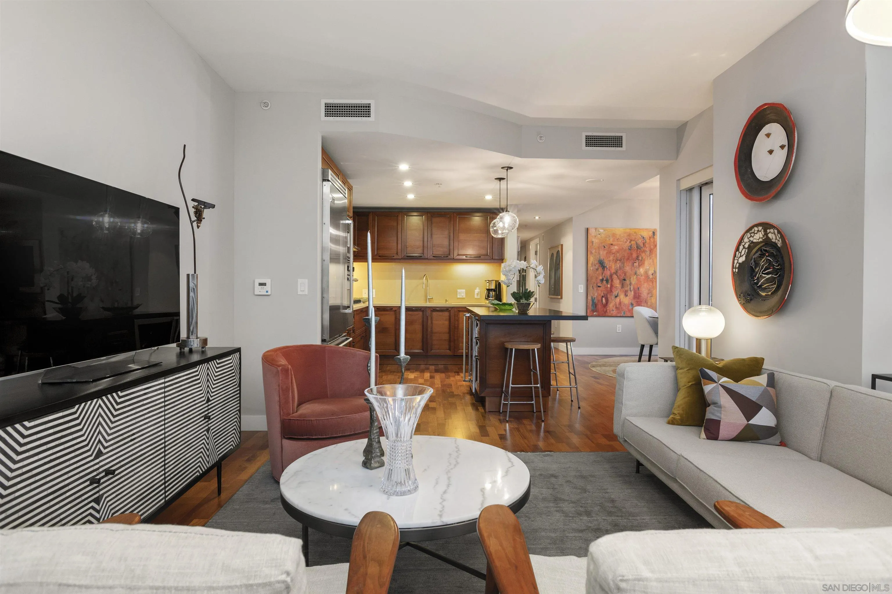 Photo #14: 260011233 Listing: Photo #14