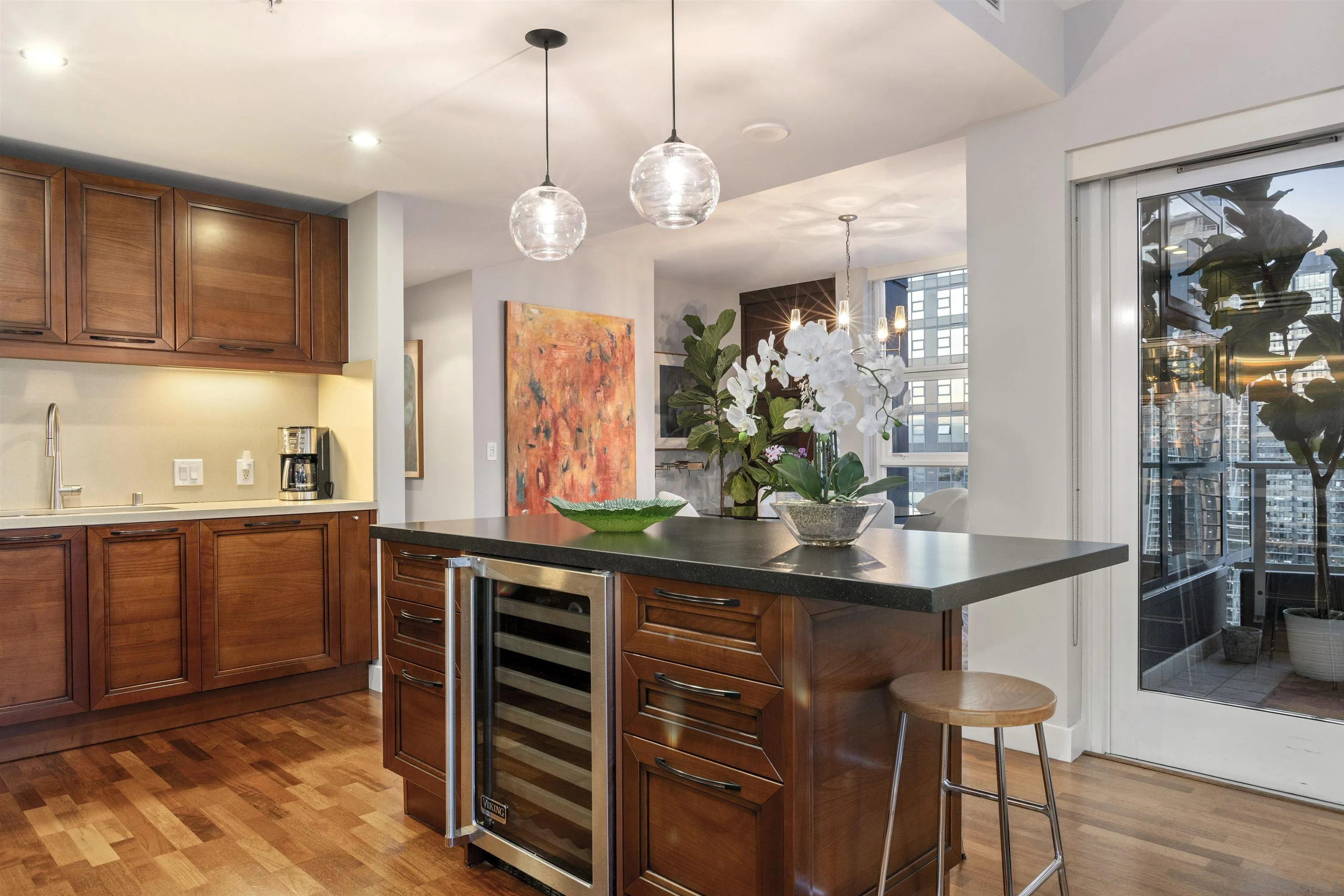Photo #12: 260011233 Listing: Photo #12