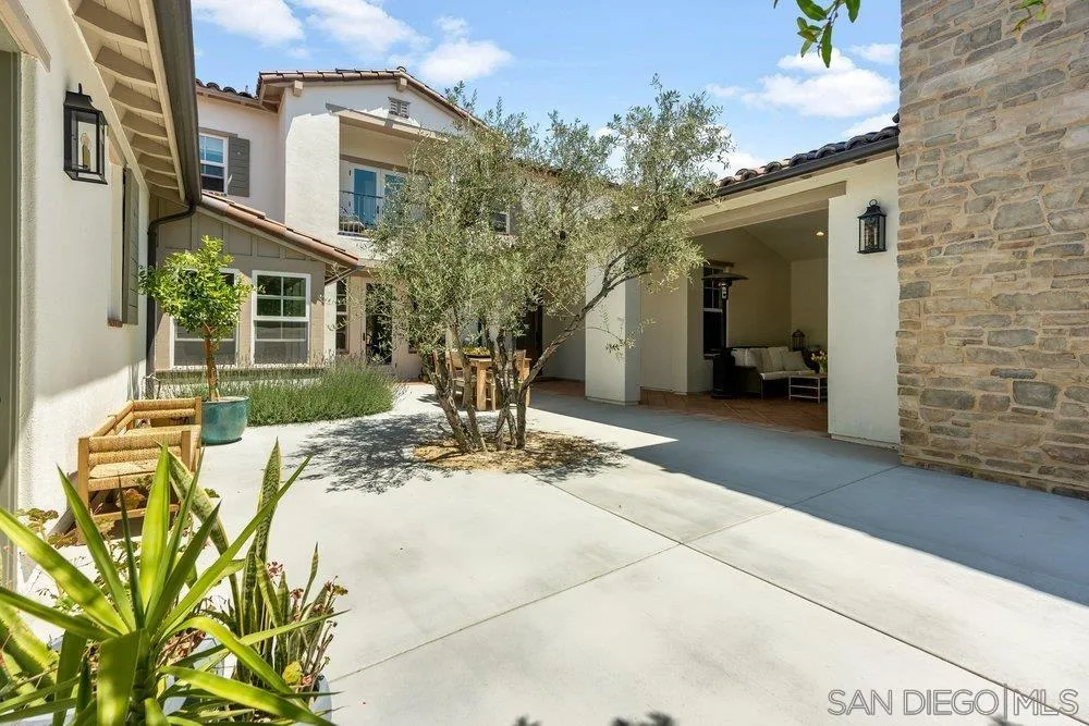 https://cdn.realtyfeed.com/cdn/127/260011236/d7b9320e75e5071bbc1a1fa33c192c44.webp