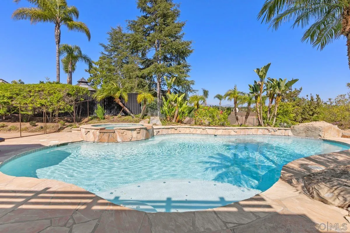 https://cdn.realtyfeed.com/cdn/127/260011237/1f304f6f588461b1734a829b3592e5c9.webp