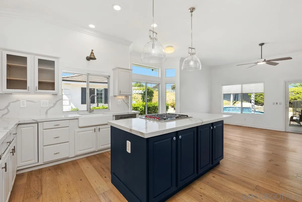 https://cdn.realtyfeed.com/cdn/127/260011237/650381d05a070db1ef72c79a3f25c363.webp