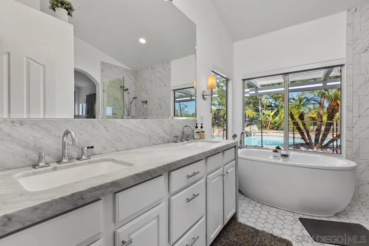 https://cdn.realtyfeed.com/cdn/127/260011237/d19f276d5c01b950eca19570821fbcbe.webp