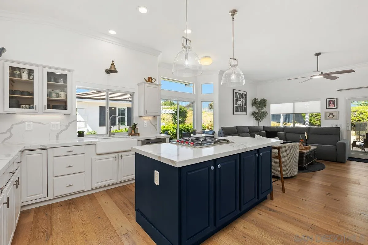 https://cdn.realtyfeed.com/cdn/127/260011237/ddd65bf1c3d4685e76671c3c4bd28808.webp
