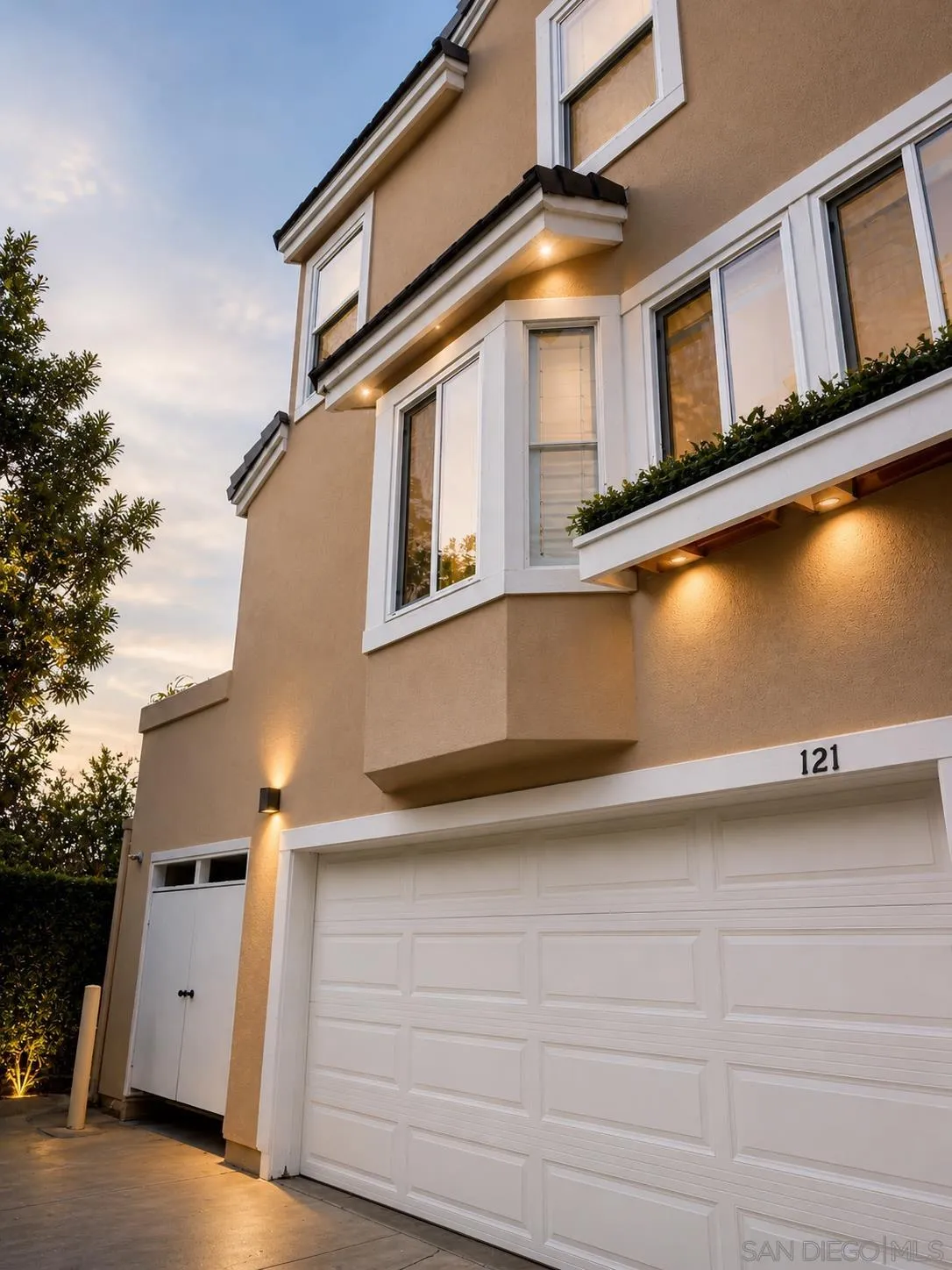 https://cdn.realtyfeed.com/cdn/127/260011241/aa582cc9c69db511e2661a3a167b1be2.webp
