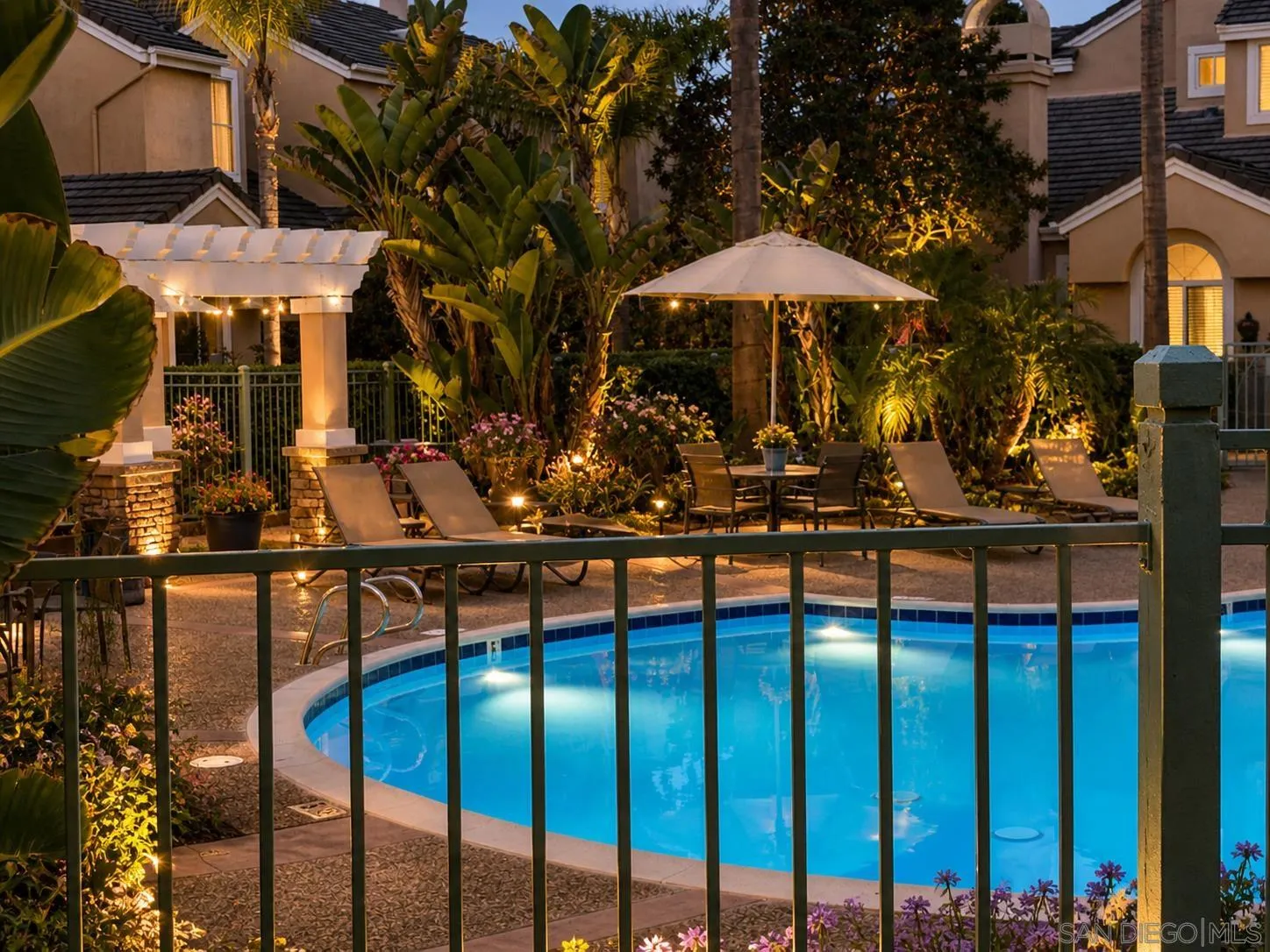 https://cdn.realtyfeed.com/cdn/127/260011241/d859bc02a4fdc06aa28fbff7186ee8c3.webp