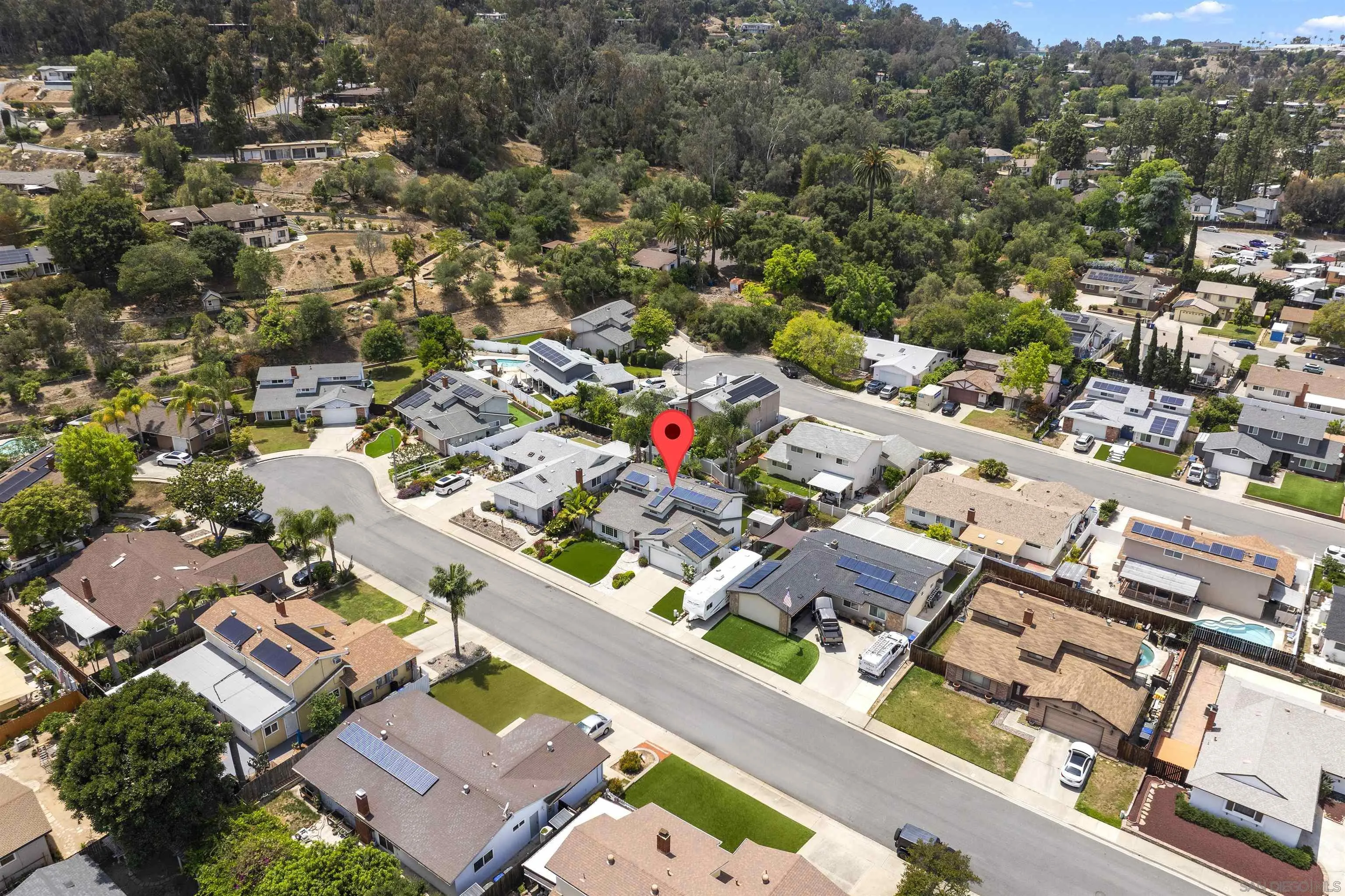 https://cdn.realtyfeed.com/cdn/127/260011245/463c1d6c1509cb9428b8b0b327dc6845.webp