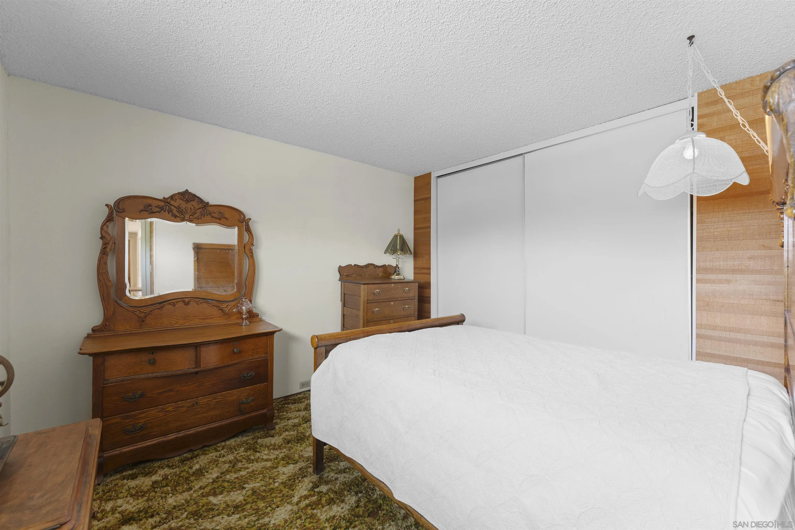 https://cdn.realtyfeed.com/cdn/127/260011245/b40d5a741b8e249e581f2bf3c81e51b6.webp