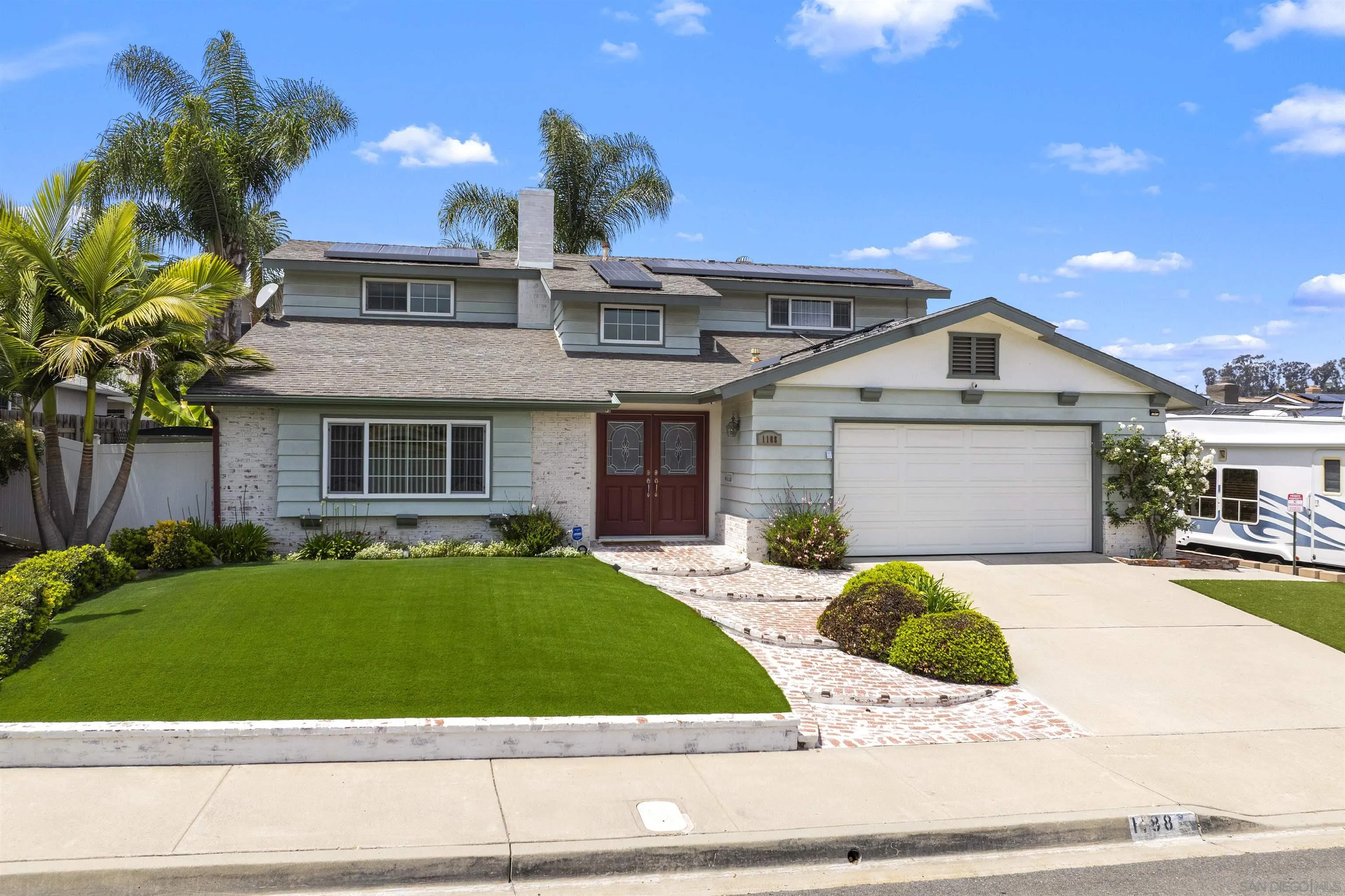 https://cdn.realtyfeed.com/cdn/127/260011245/f7d3d41d363a88fb045a261de0d08ccf.webp