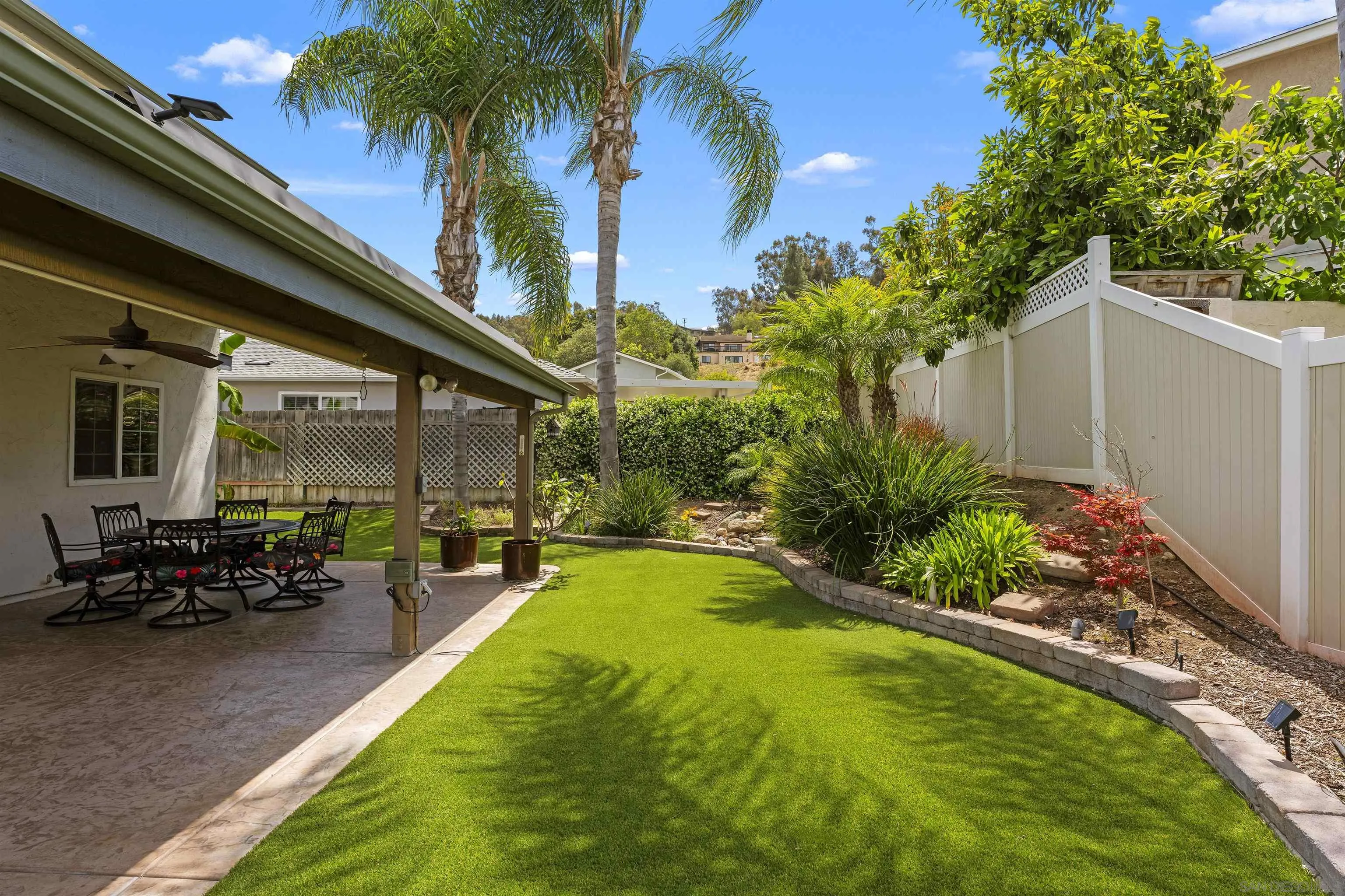 https://cdn.realtyfeed.com/cdn/127/260011245/fb7c609cf5054d0448eb3ebc27240a82.webp