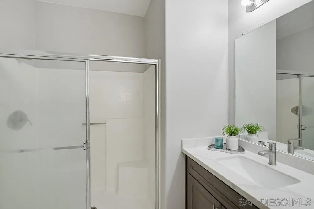 https://cdn.realtyfeed.com/cdn/127/260011248/41f5da888abe8df47f532197a039cd09.webp