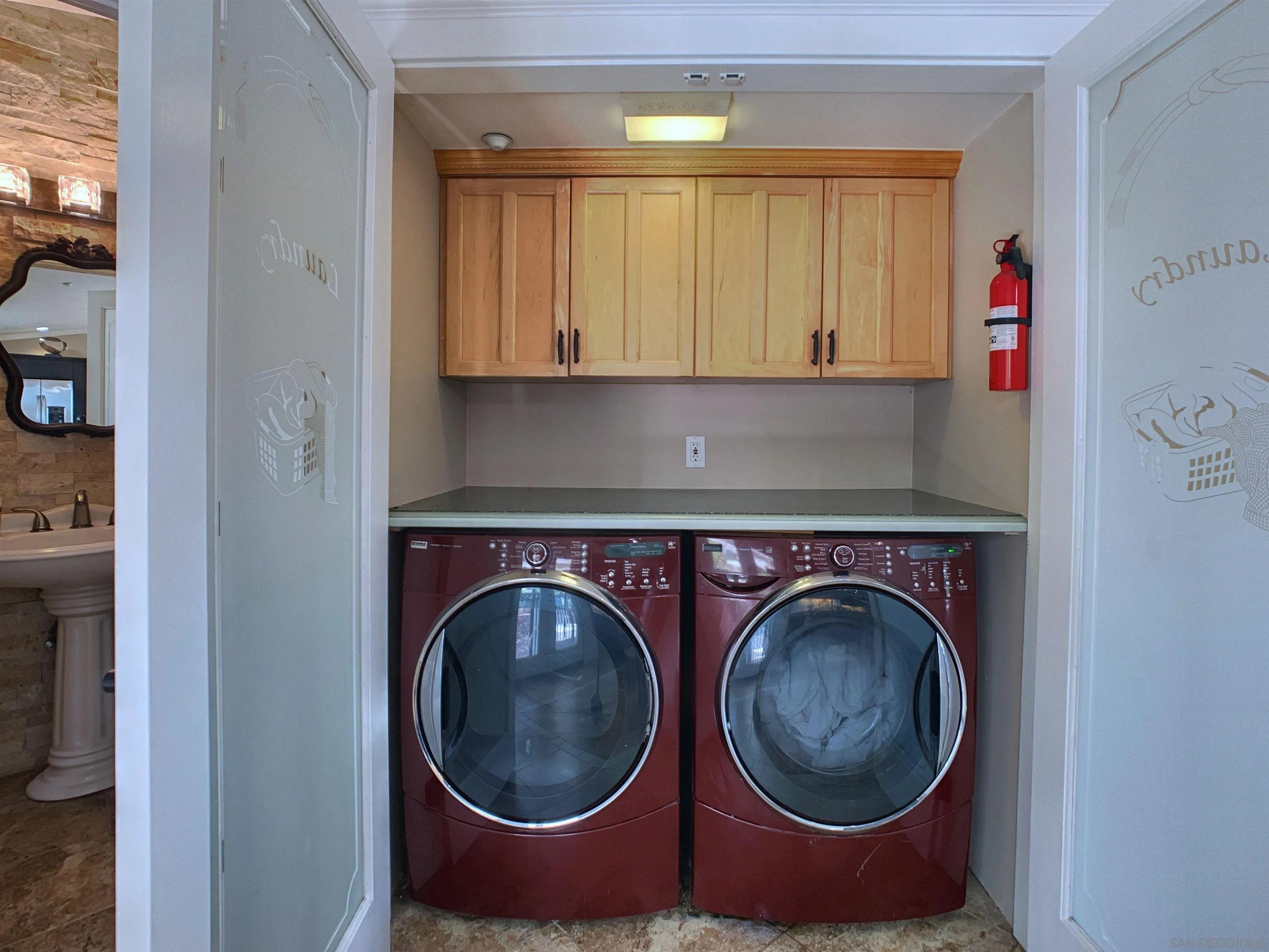 https://cdn.realtyfeed.com/cdn/127/260011249/2a53d8cd3bed194ab3674261c13e5c3b.webp