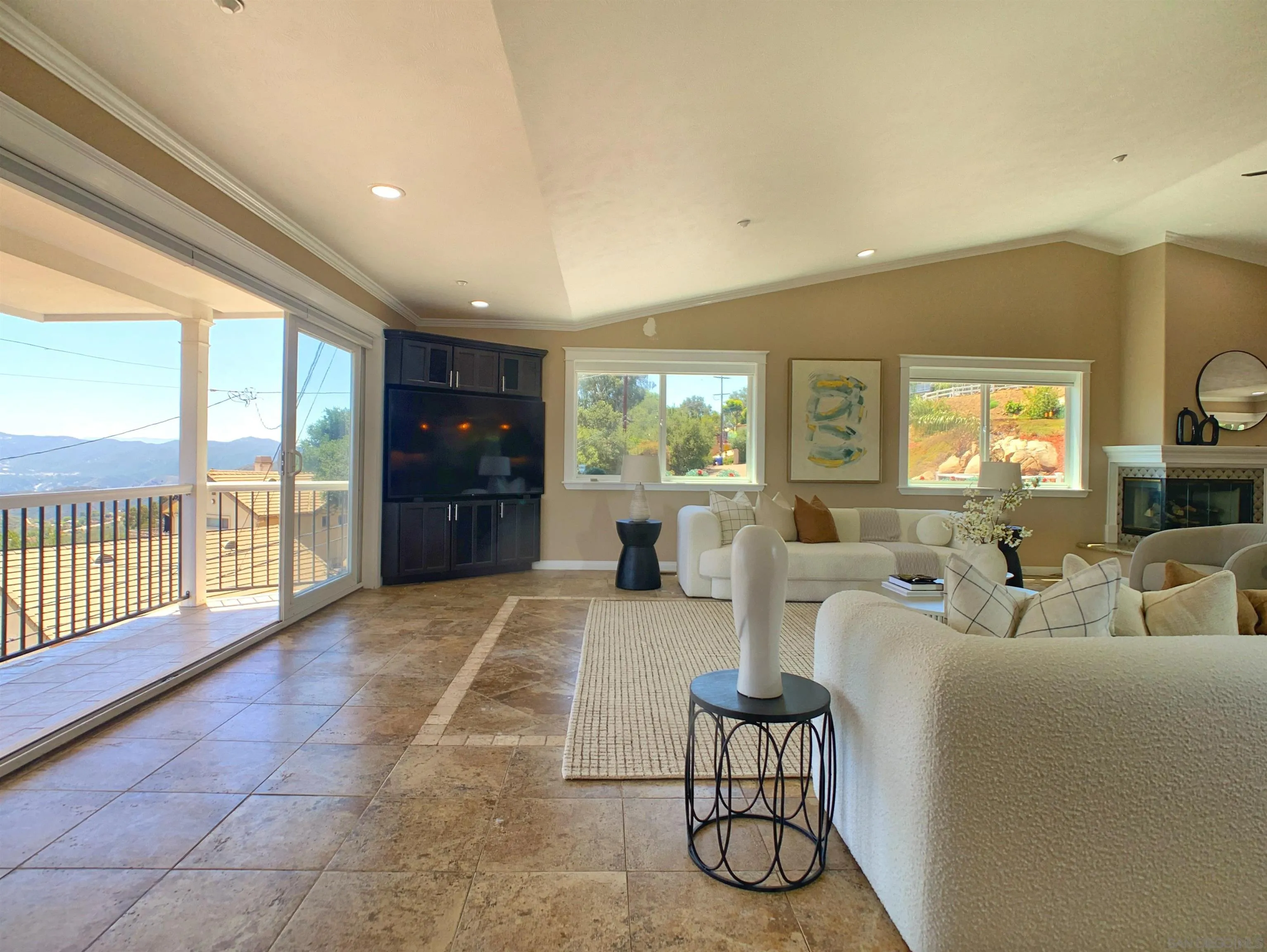 https://cdn.realtyfeed.com/cdn/127/260011249/3d7ca014ba83fd13a4ed69baf0e12568.webp