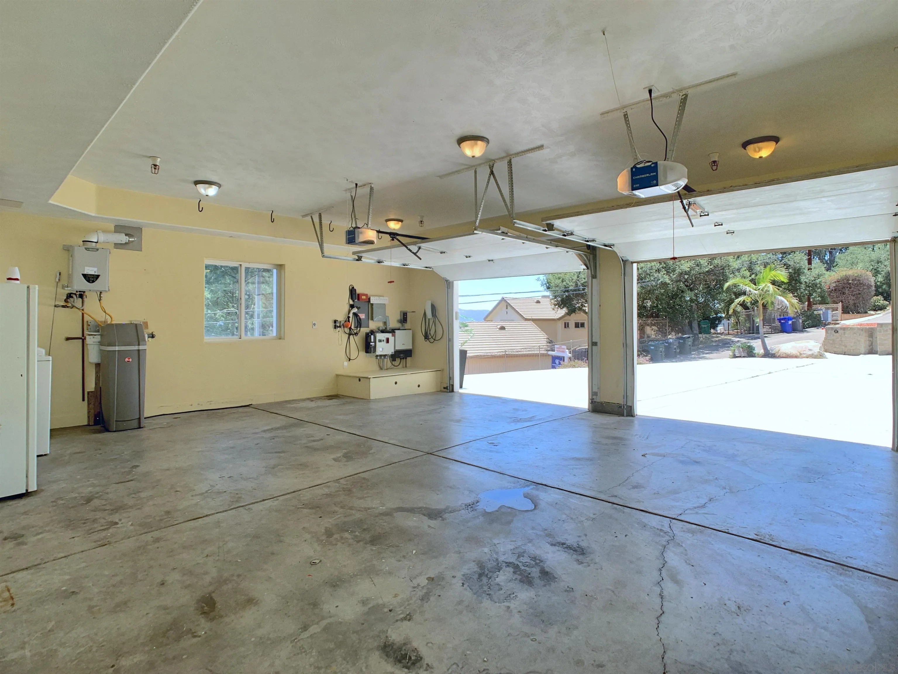 https://cdn.realtyfeed.com/cdn/127/260011249/754fcebe98f945d7257782d25d2dfba3.webp