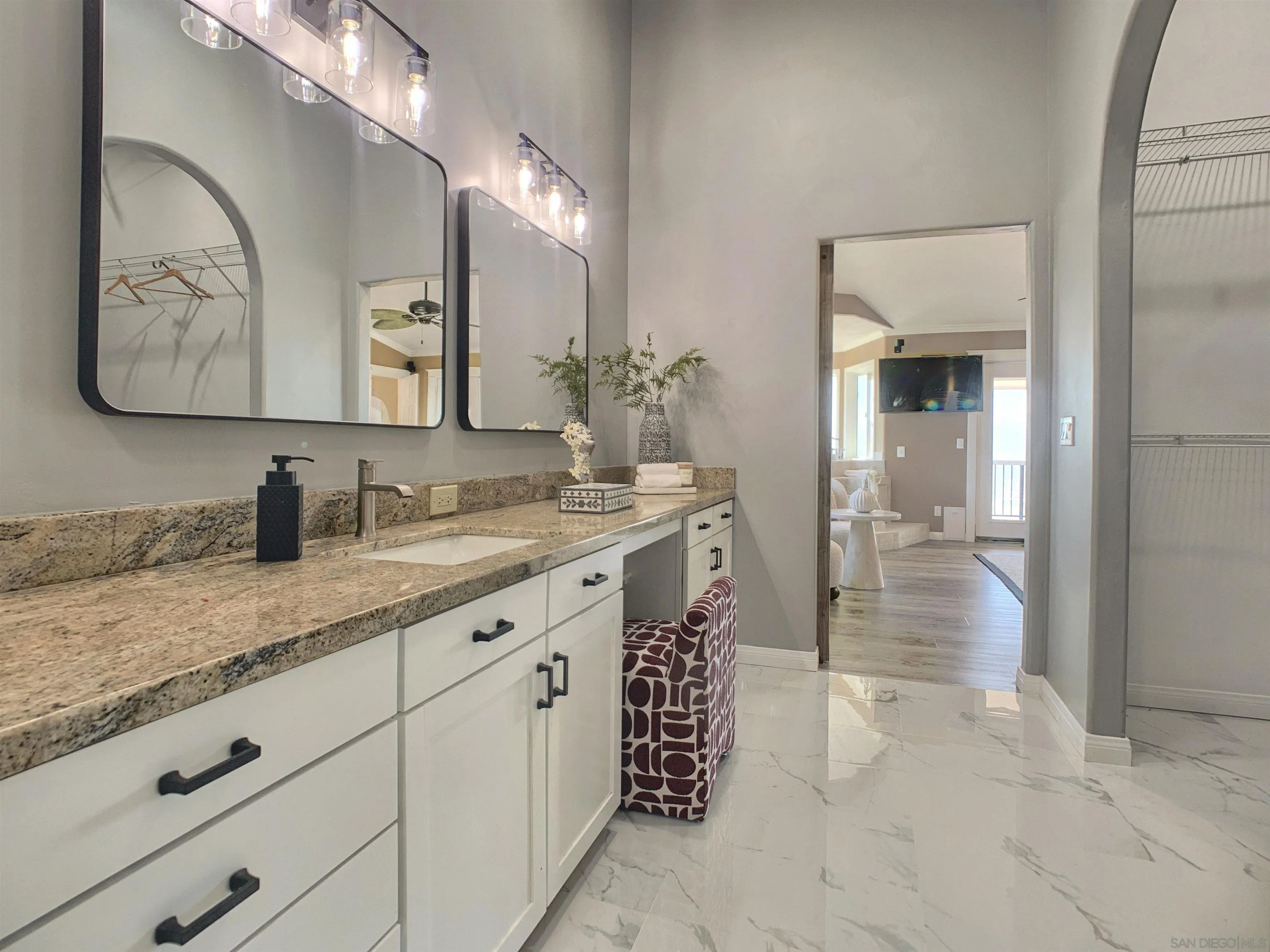 https://cdn.realtyfeed.com/cdn/127/260011249/7ab2e4cffef85842ad1a5b0111efee7d.webp