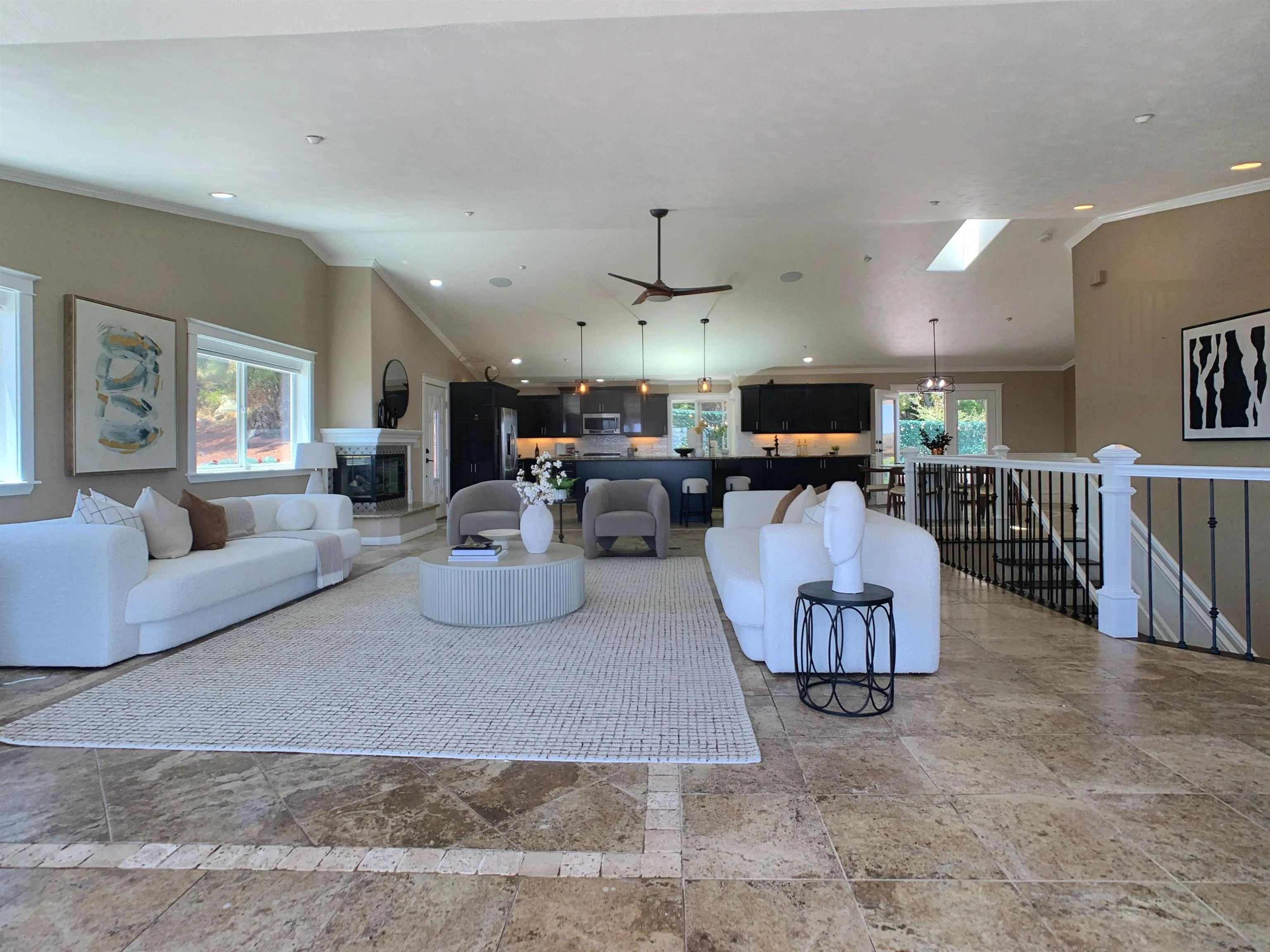 https://cdn.realtyfeed.com/cdn/127/260011249/943946b80c2963cf4f209459ffdc2b05.webp